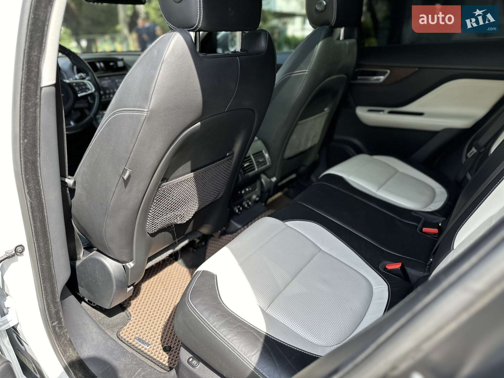 Jaguar F-Pace 2016 VIN SADCL2BV4HA059233 фото оголошення 29 з 58