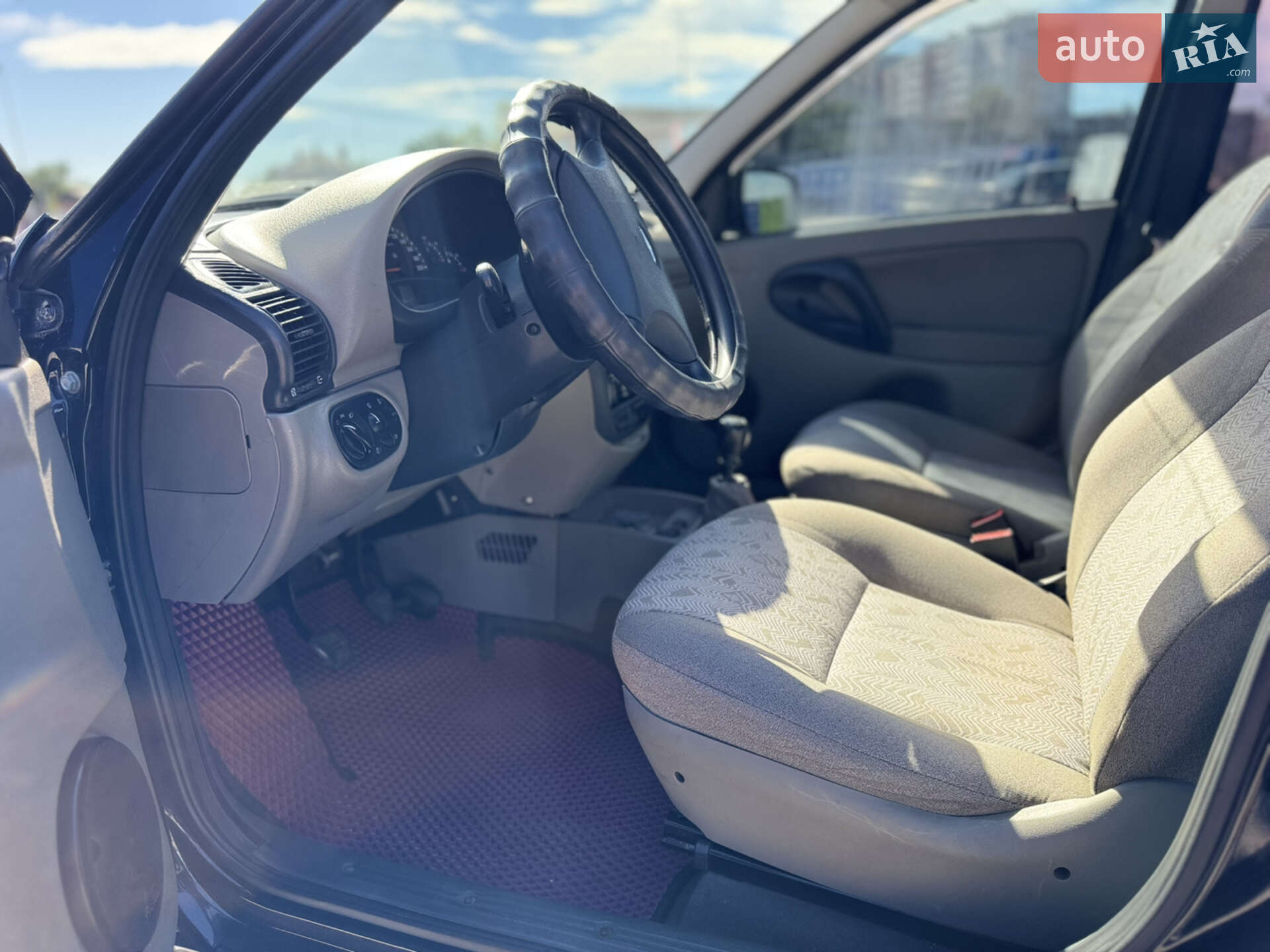 ВАЗ / Lada 1117 Калина 2010 VIN XTA111740A0075891 фото оголошення 21 з 40