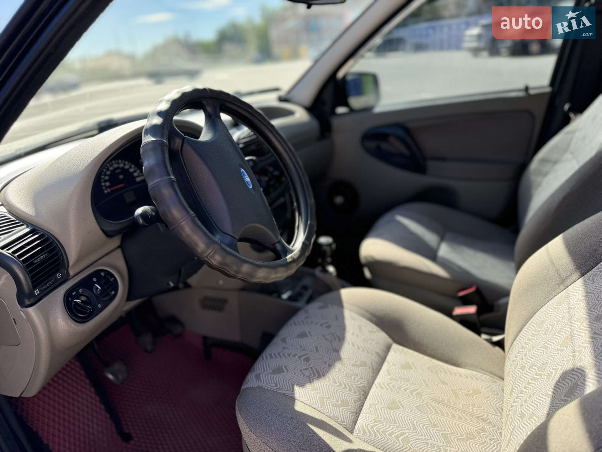 ВАЗ / Lada 1117 Калина 2010 VIN XTA111740A0075891 фото оголошення 25 з 40