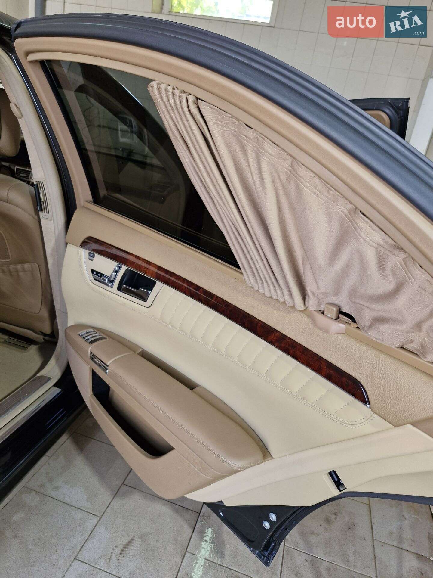 Mercedes-Benz S-Class 2008 VIN WDDNG86X48A209676 фото оголошення 4 з 16