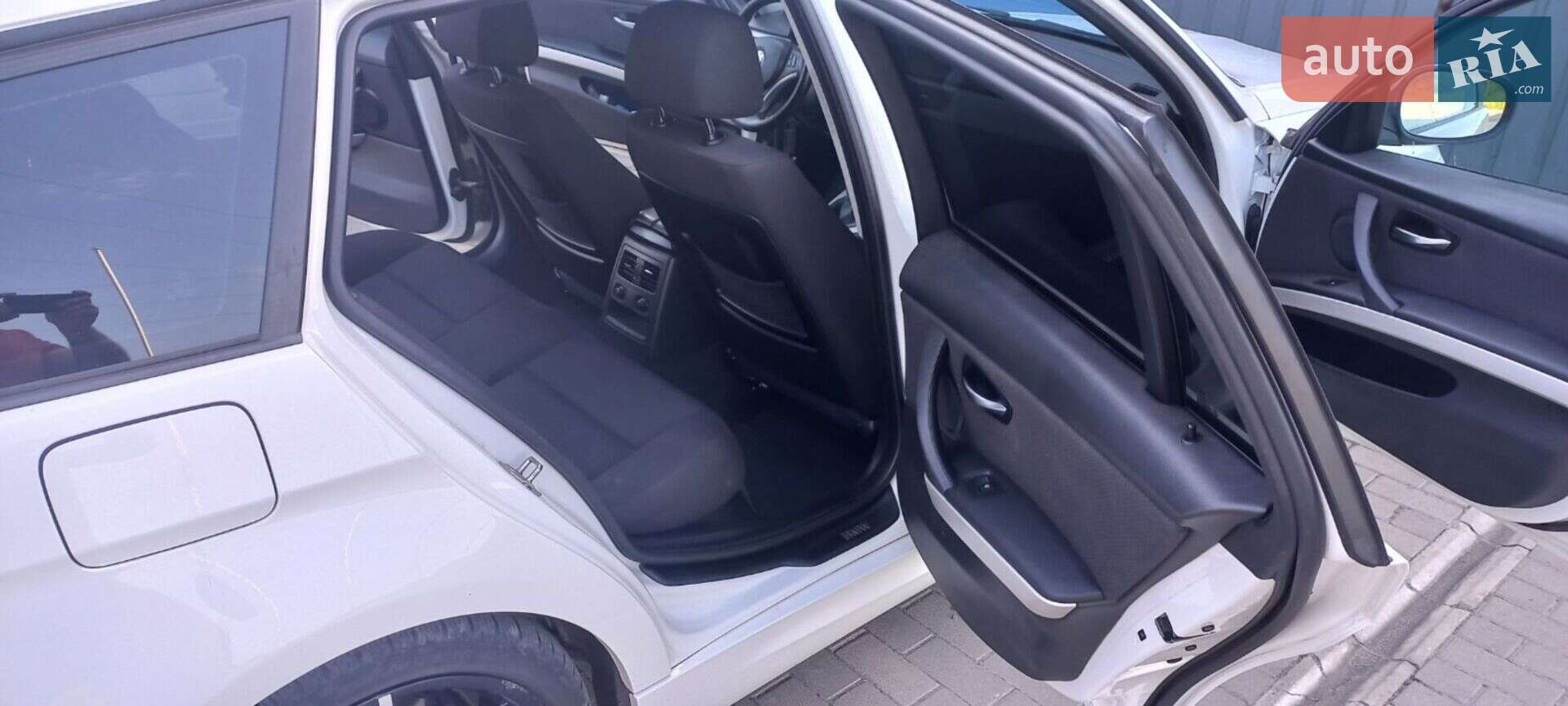 BMW 3 Series 2009 VIN WBAUS31090A532429 фото оголошення 37 з 41