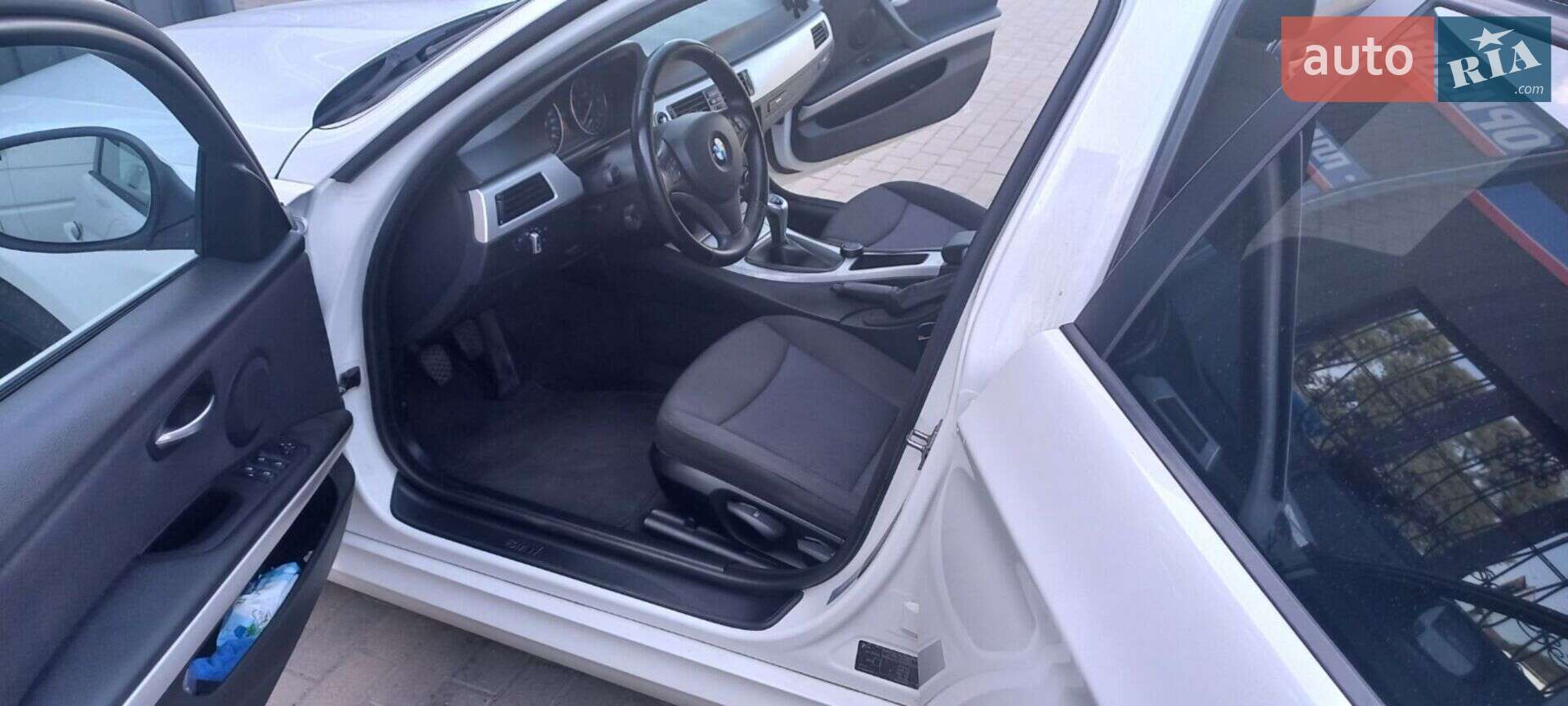 BMW 3 Series 2009 VIN WBAUS31090A532429 фото оголошення 41 з 41