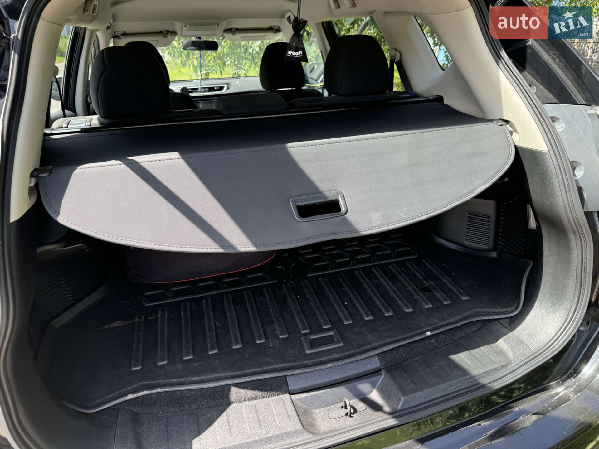 Nissan Rogue 2016 VIN KNMAT2MV3GP731293 фото оголошення 14 з 31