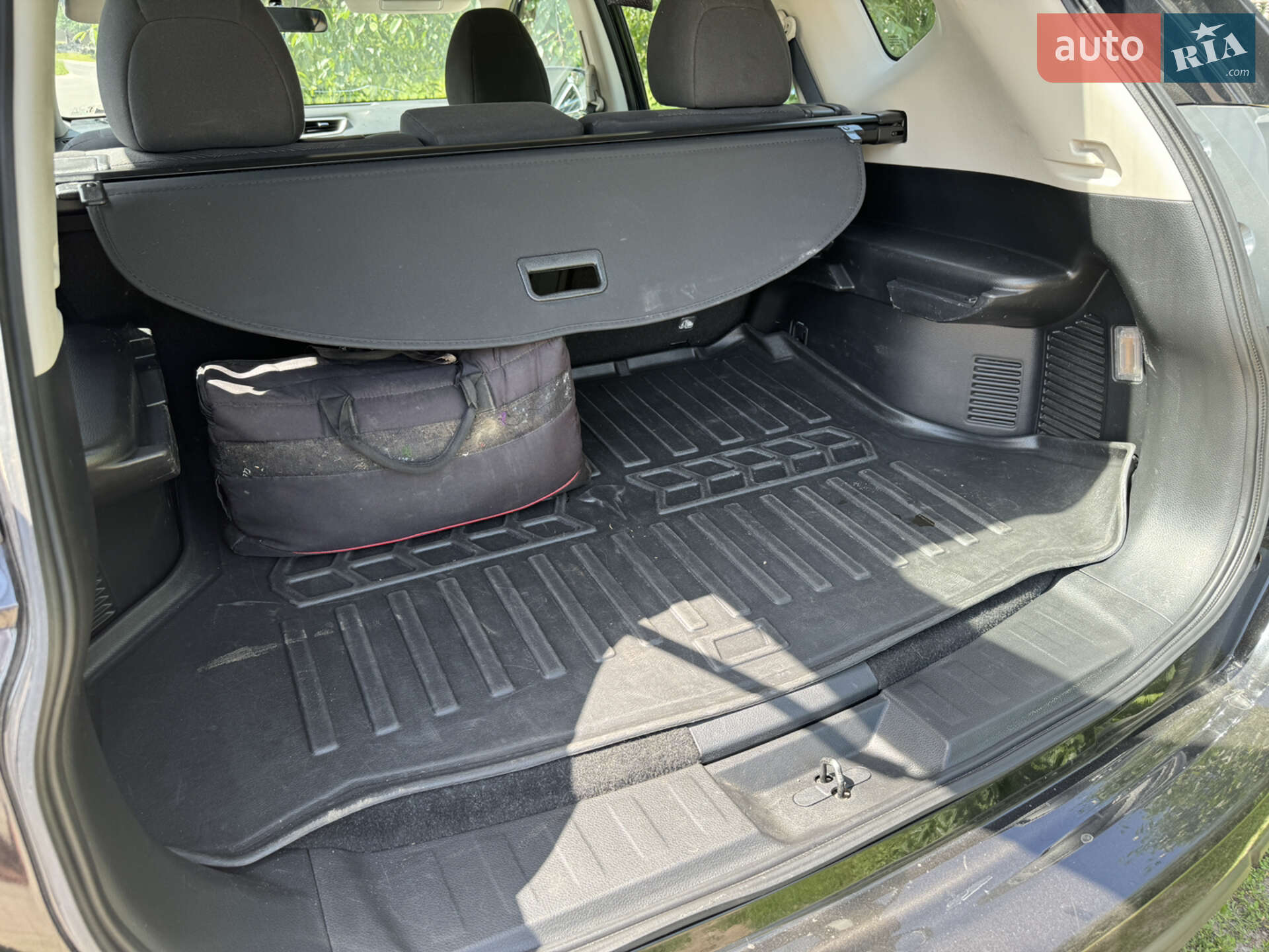 Nissan Rogue 2016 VIN KNMAT2MV3GP731293 фото оголошення 31 з 31