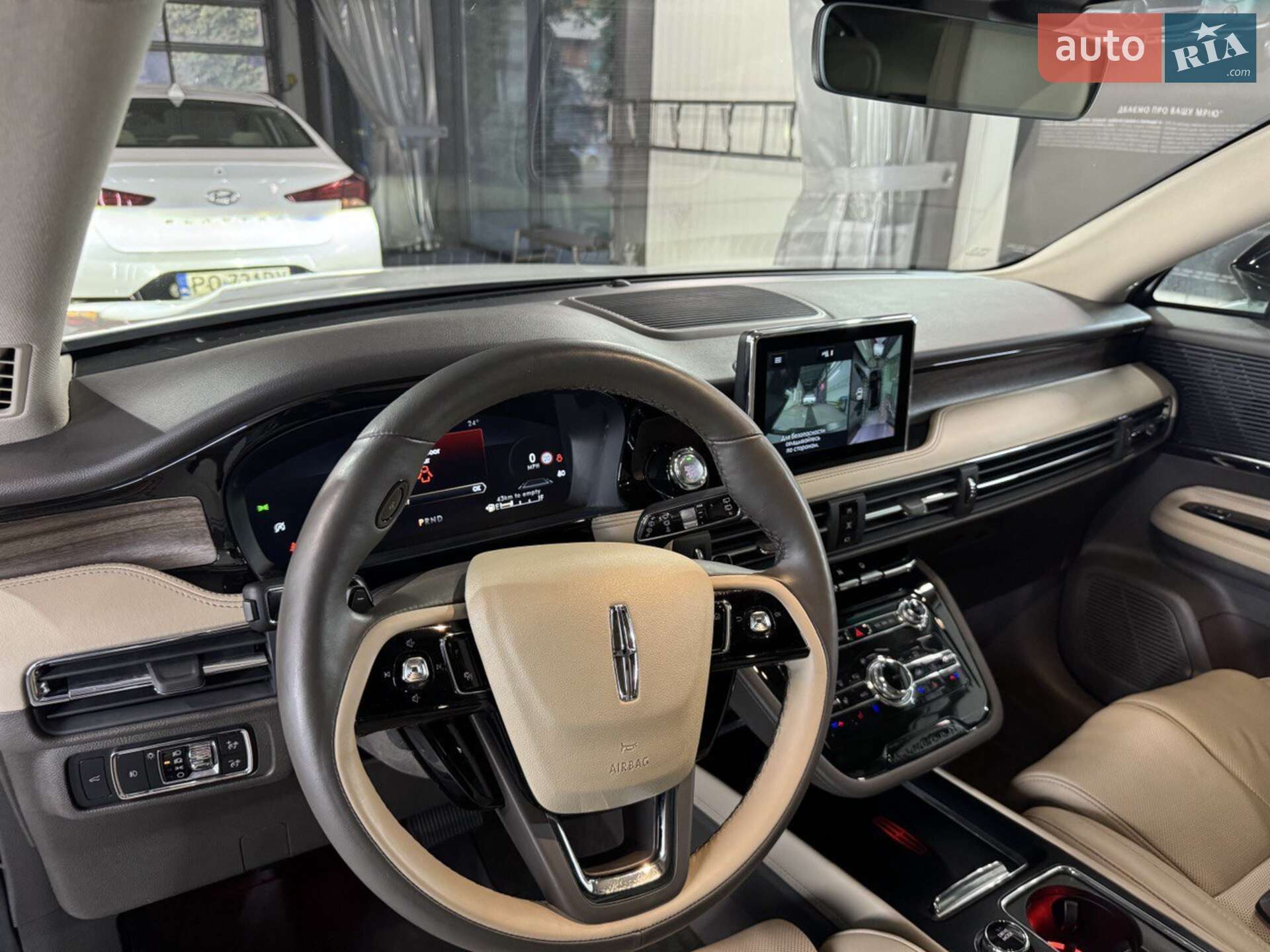 Lincoln Corsair 2022 VIN 5LMCJ2D96NUL11178 фото оголошення 4 з 23
