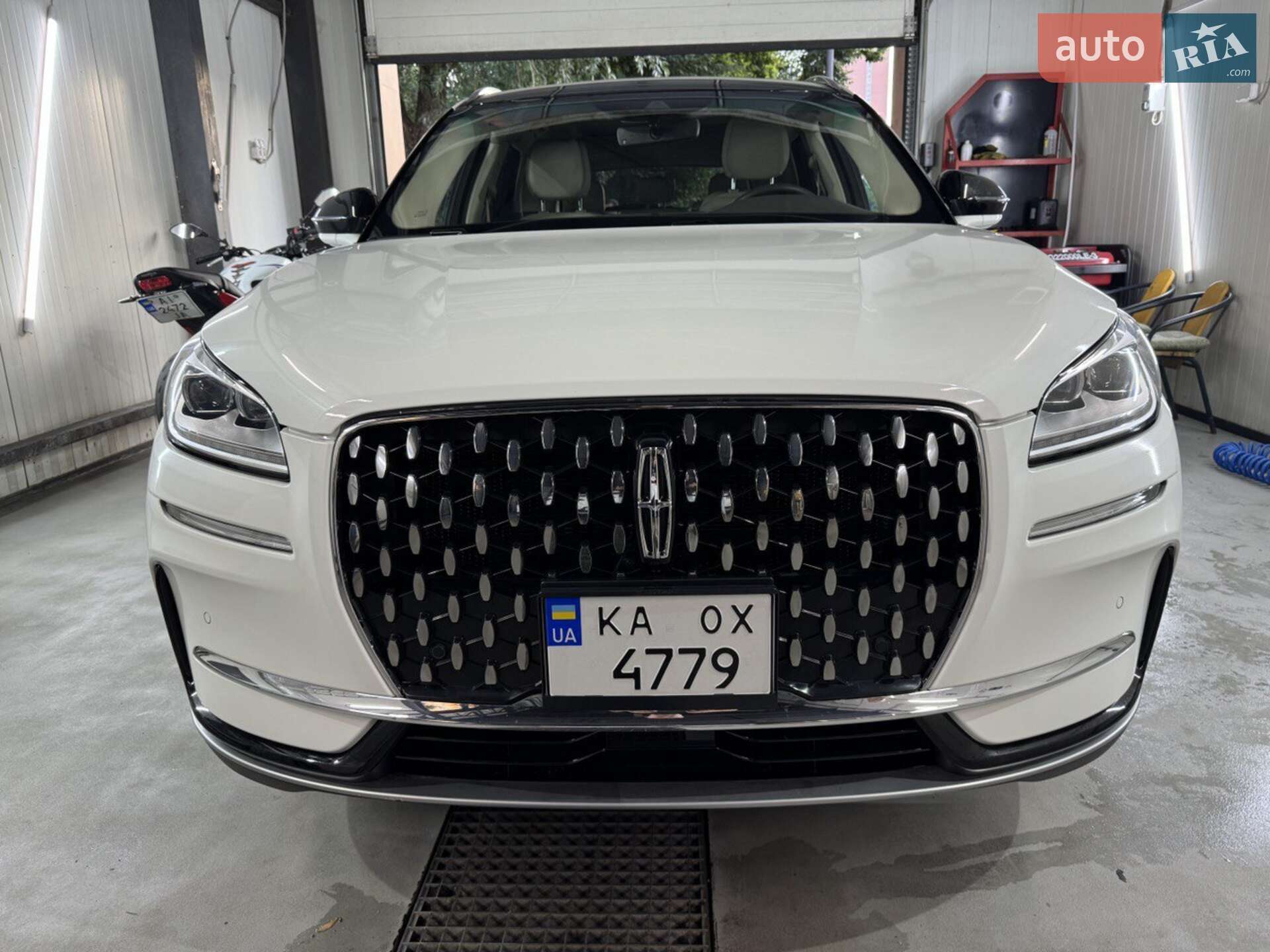Lincoln Corsair 2022 VIN 5LMCJ2D96NUL11178 фото оголошення 8 з 23