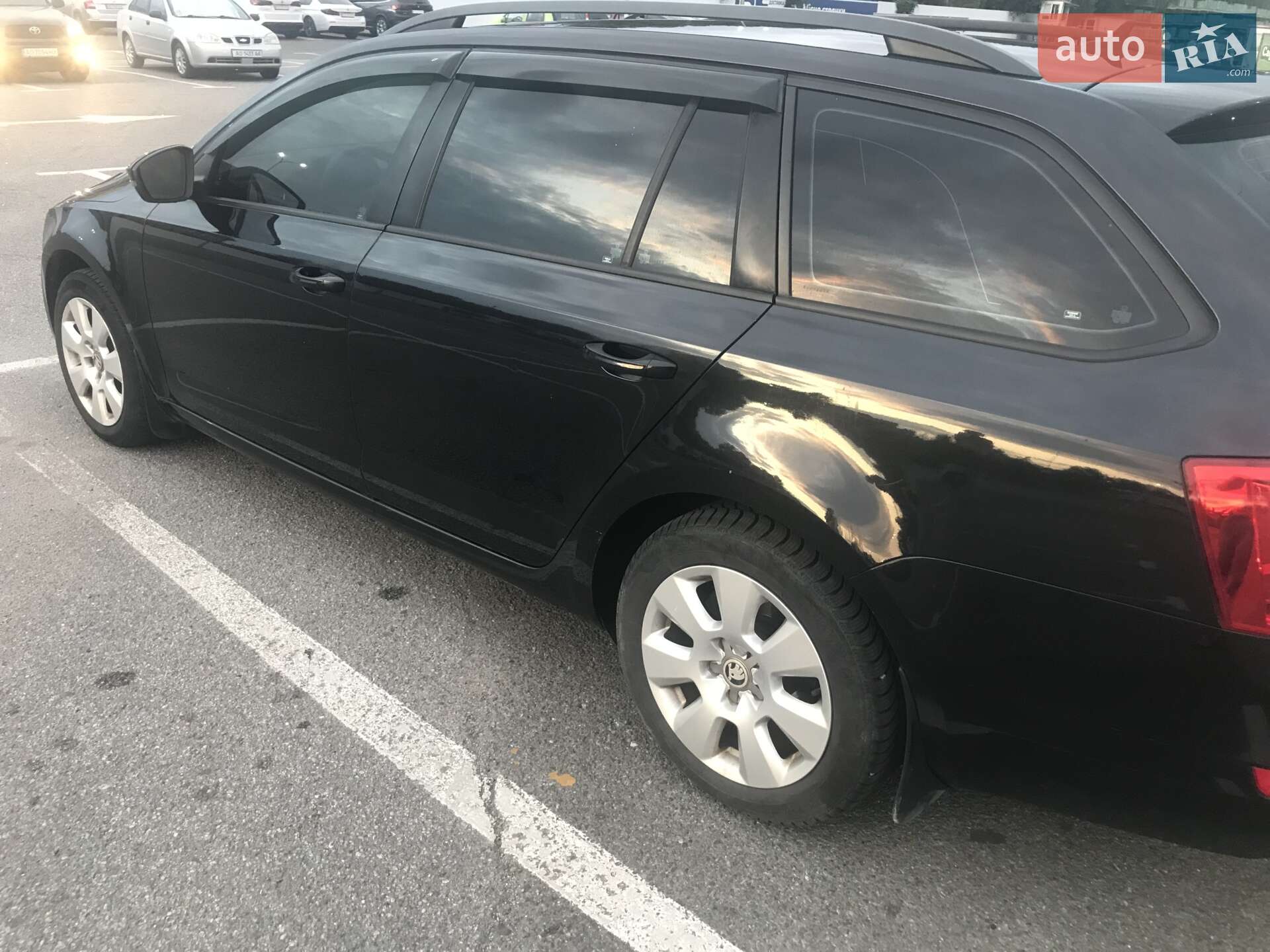 Skoda Octavia 2013 VIN TMBJG7NE6E0082269 фото оголошення 4 з 6