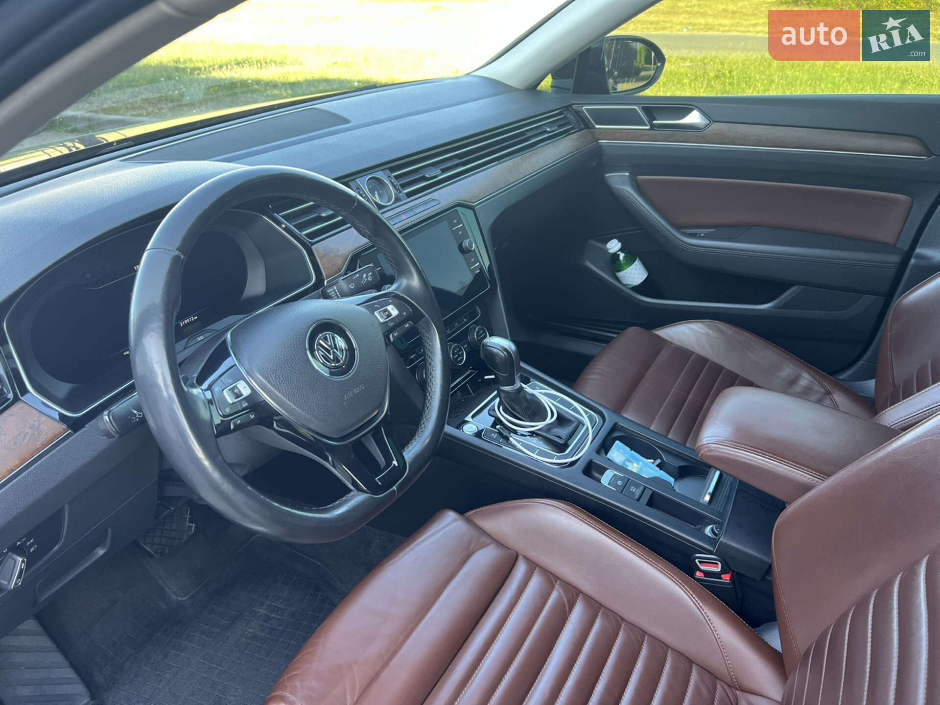 Volkswagen Passat 2018 VIN WVWZZZ3CZJE121423 фото оголошення 8 з 13