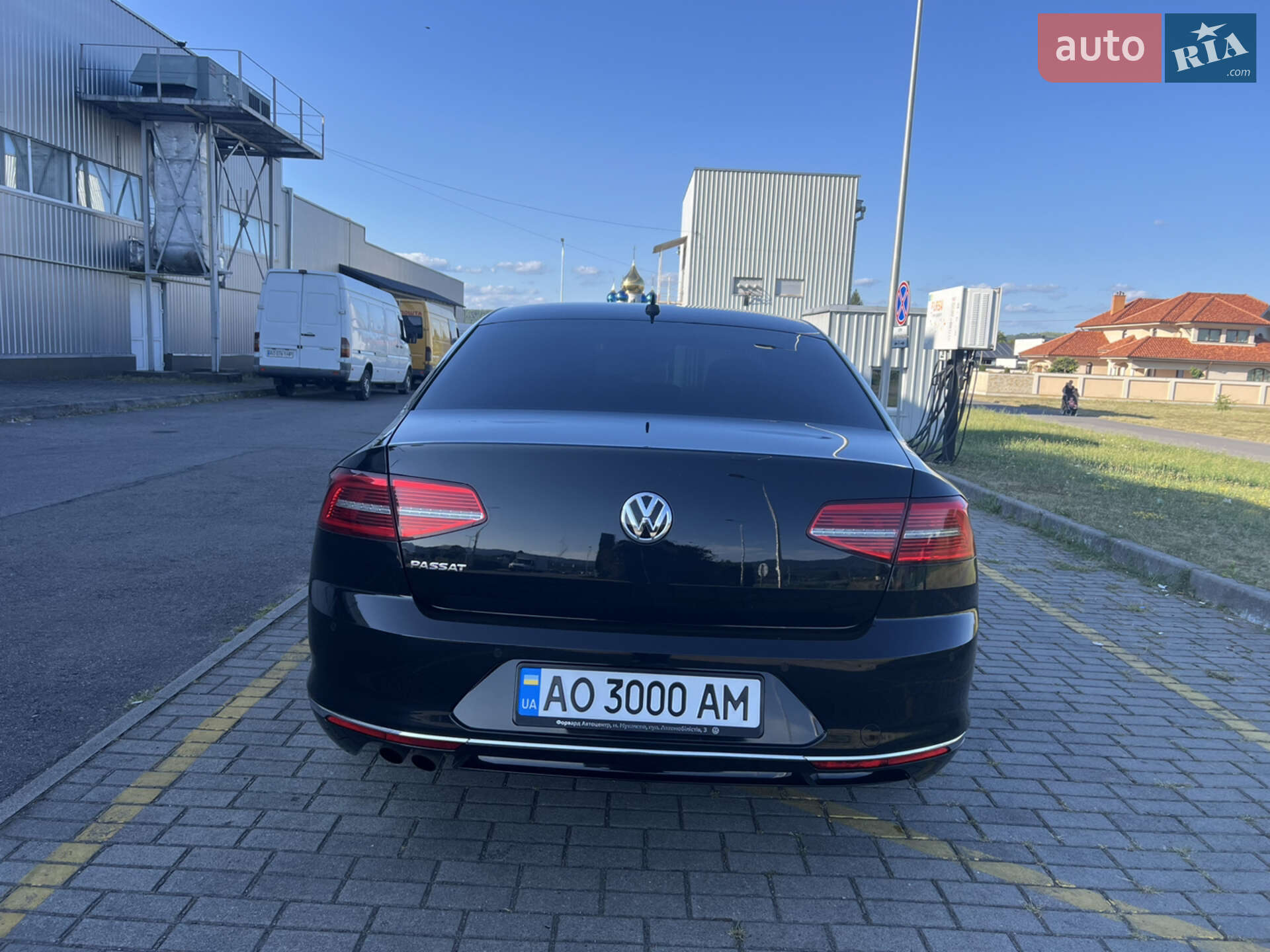 Volkswagen Passat 2018 VIN WVWZZZ3CZJE121423 фото оголошення 12 з 13