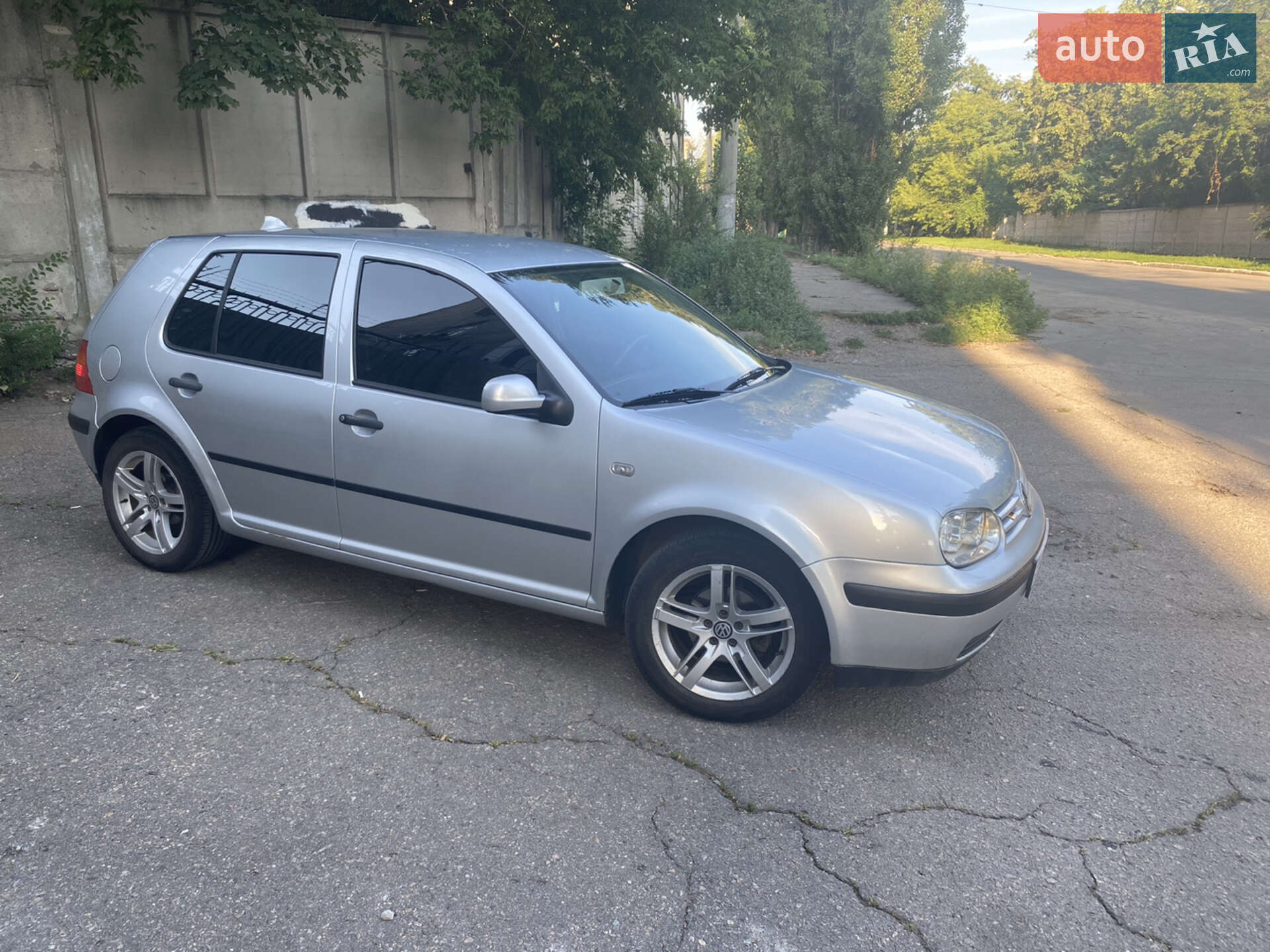 Volkswagen Golf 2002 VIN WVWZZZ1JZ2U401249 фото оголошення 5 з 17