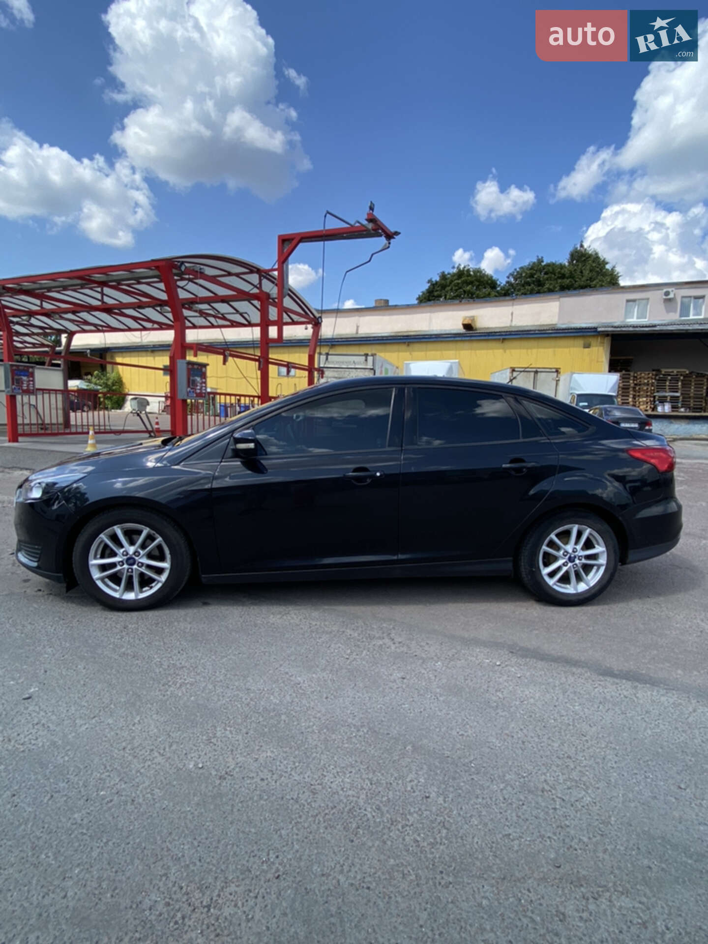 Ford Focus 2014 VIN 1FADP3F21FL206562 фото оголошення 17 з 35