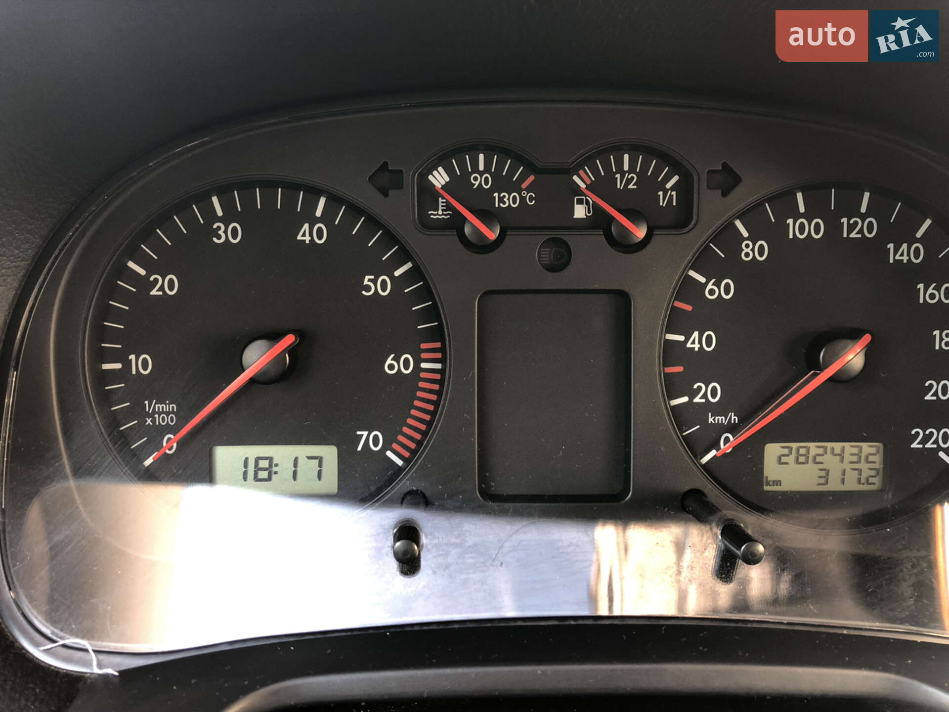 Volkswagen Golf 1999 VIN WVWZZZ1JZXW490602 фото оголошення 19 з 33