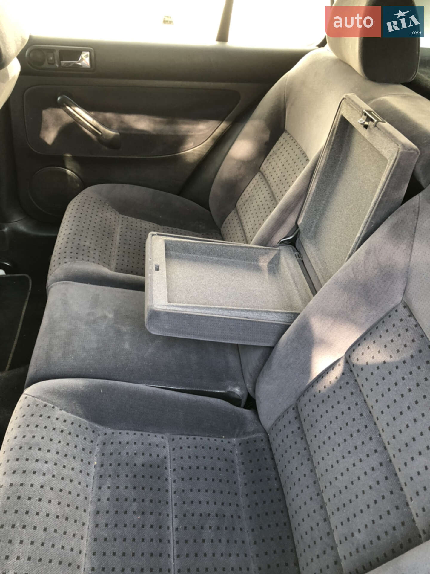 Volkswagen Golf 1999 VIN WVWZZZ1JZXW490602 фото оголошення 23 з 33