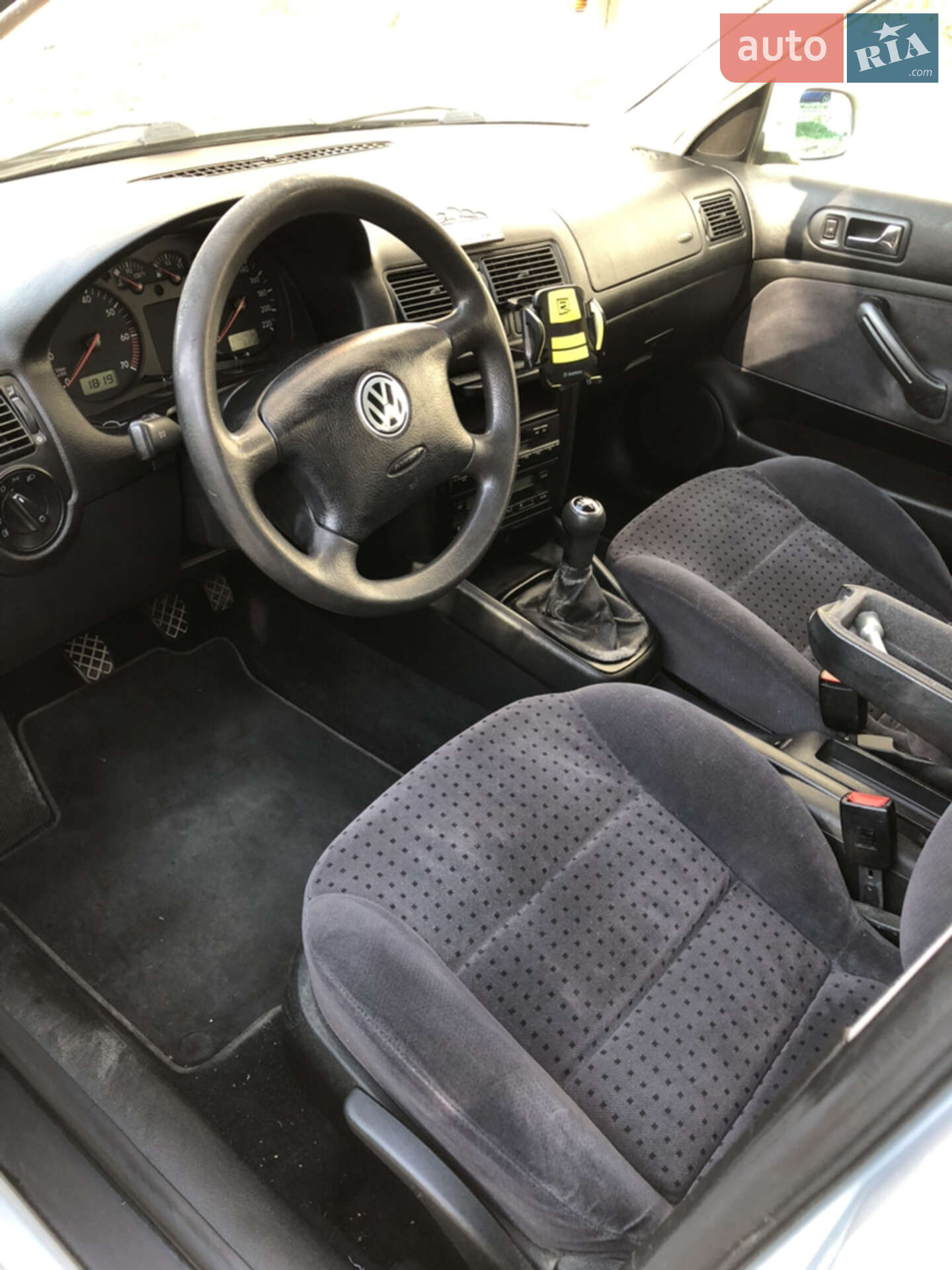 Volkswagen Golf 1999 VIN WVWZZZ1JZXW490602 фото оголошення 24 з 33