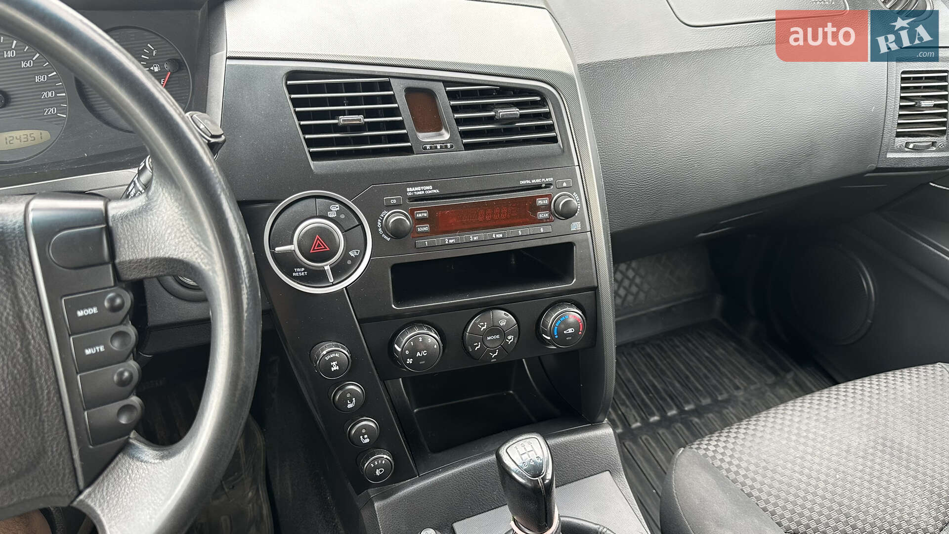 Ssangyong Kyron 2009 VIN Y7WDJ6M0090000557 фото оголошення 8 з 16
