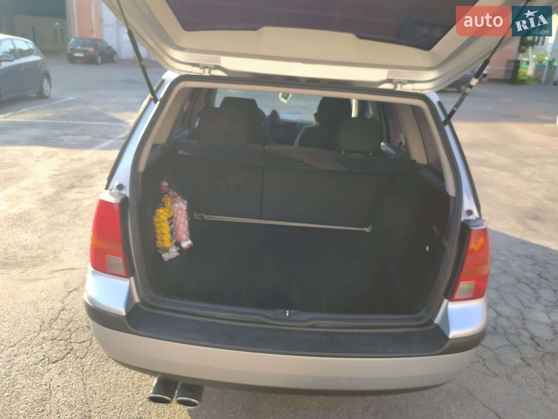 Volkswagen Golf 2004 VIN WVWZZZ1JZ4W171053 фото оголошення 12 з 70
