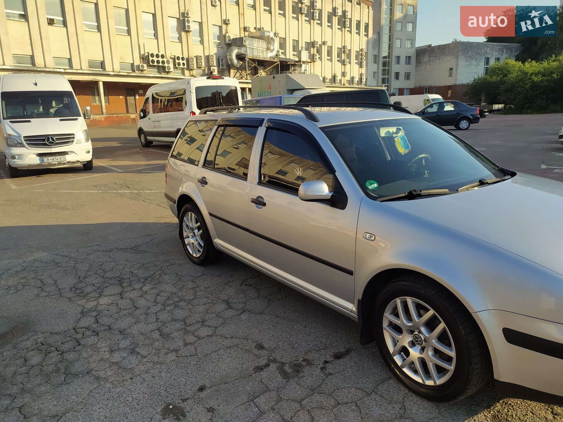 Volkswagen Golf 2004 VIN WVWZZZ1JZ4W171053 фото оголошення 40 з 70