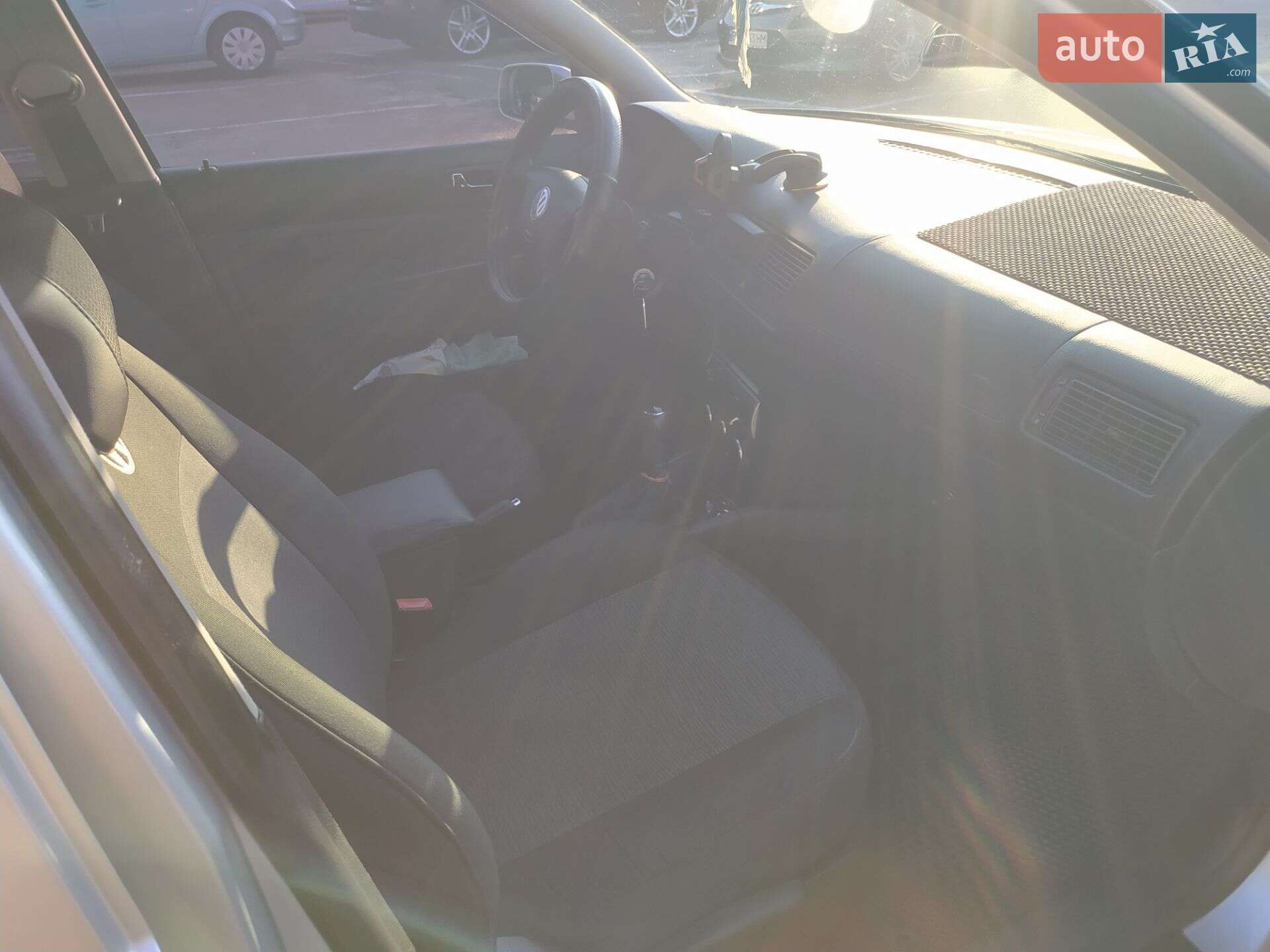 Volkswagen Golf 2004 VIN WVWZZZ1JZ4W171053 фото оголошення 61 з 70