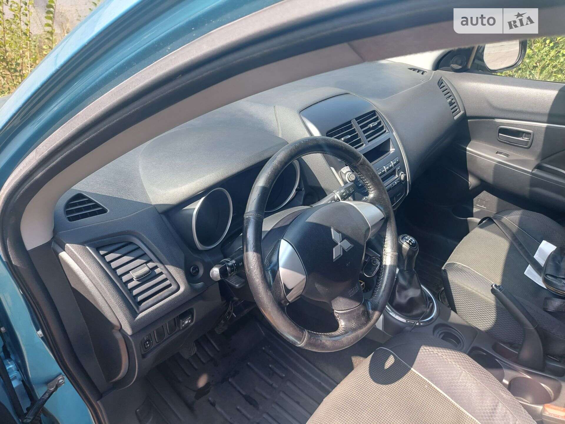 Mitsubishi ASX 2012 VIN JMBXNGA1WCZ004882 фото оголошення 3 з 9