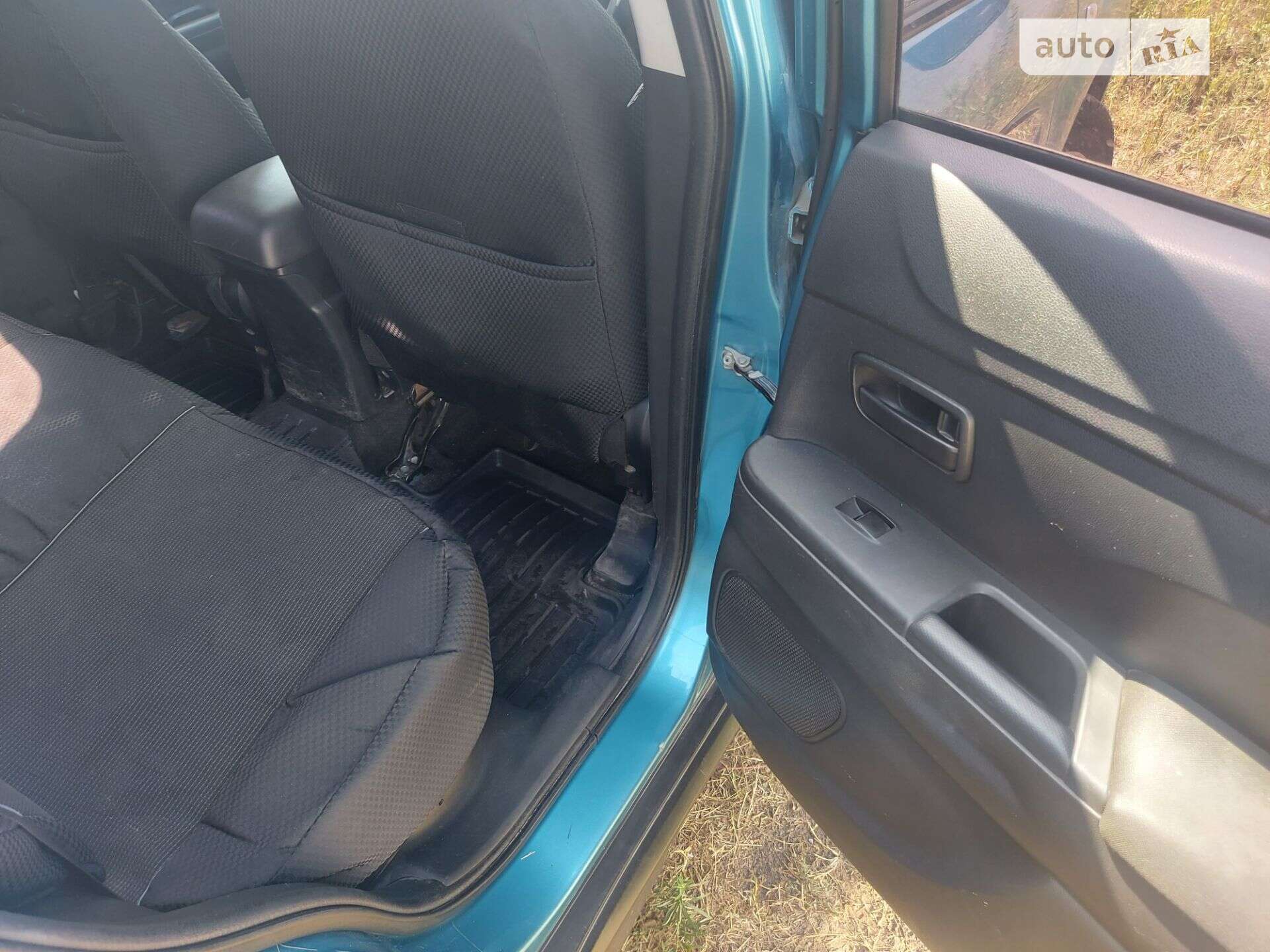 Mitsubishi ASX 2012 VIN JMBXNGA1WCZ004882 фото оголошення 7 з 9