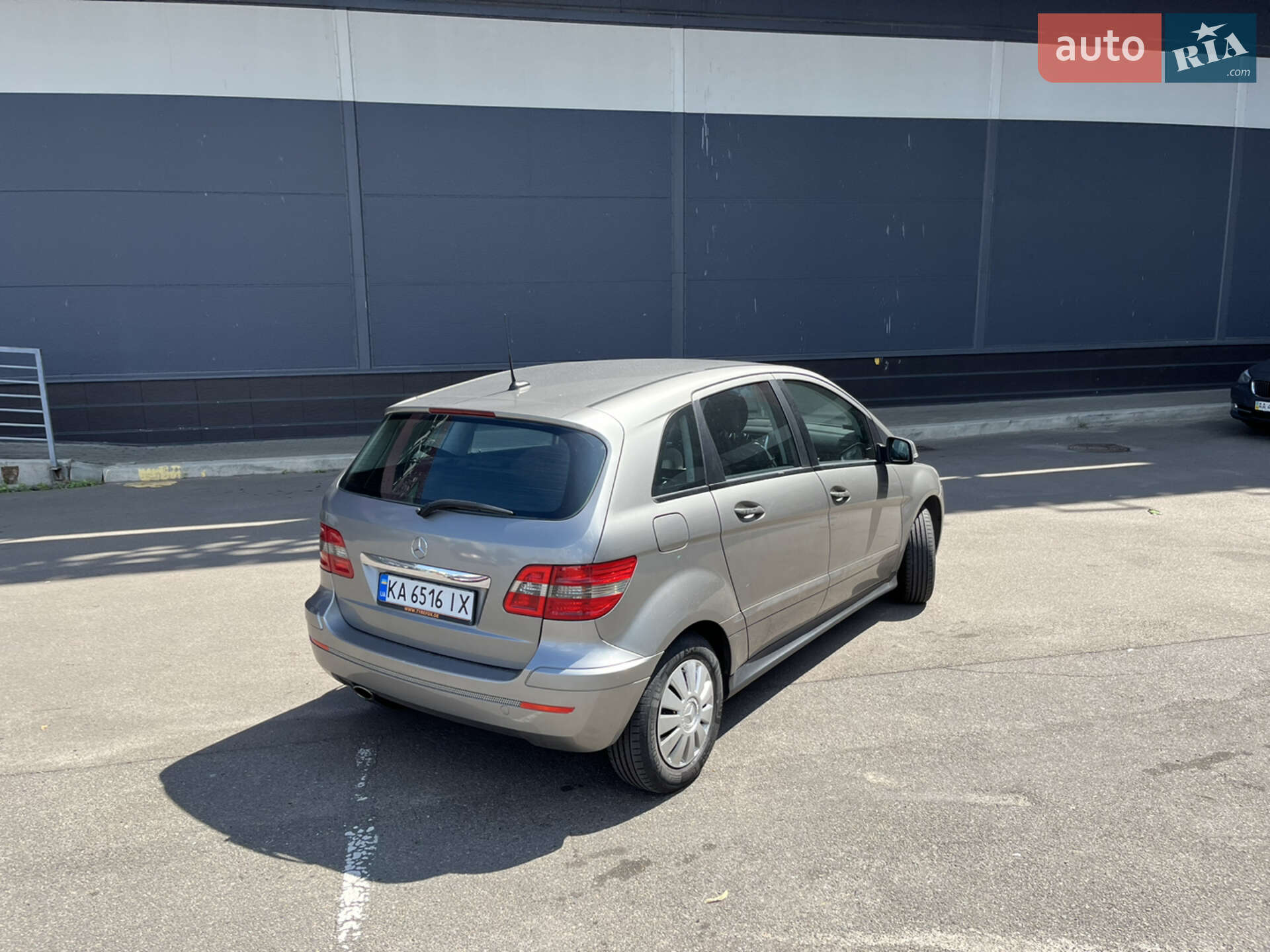 Mercedes-Benz B-Class 2005 VIN WDD2452311J054153 фото оголошення 10 з 44