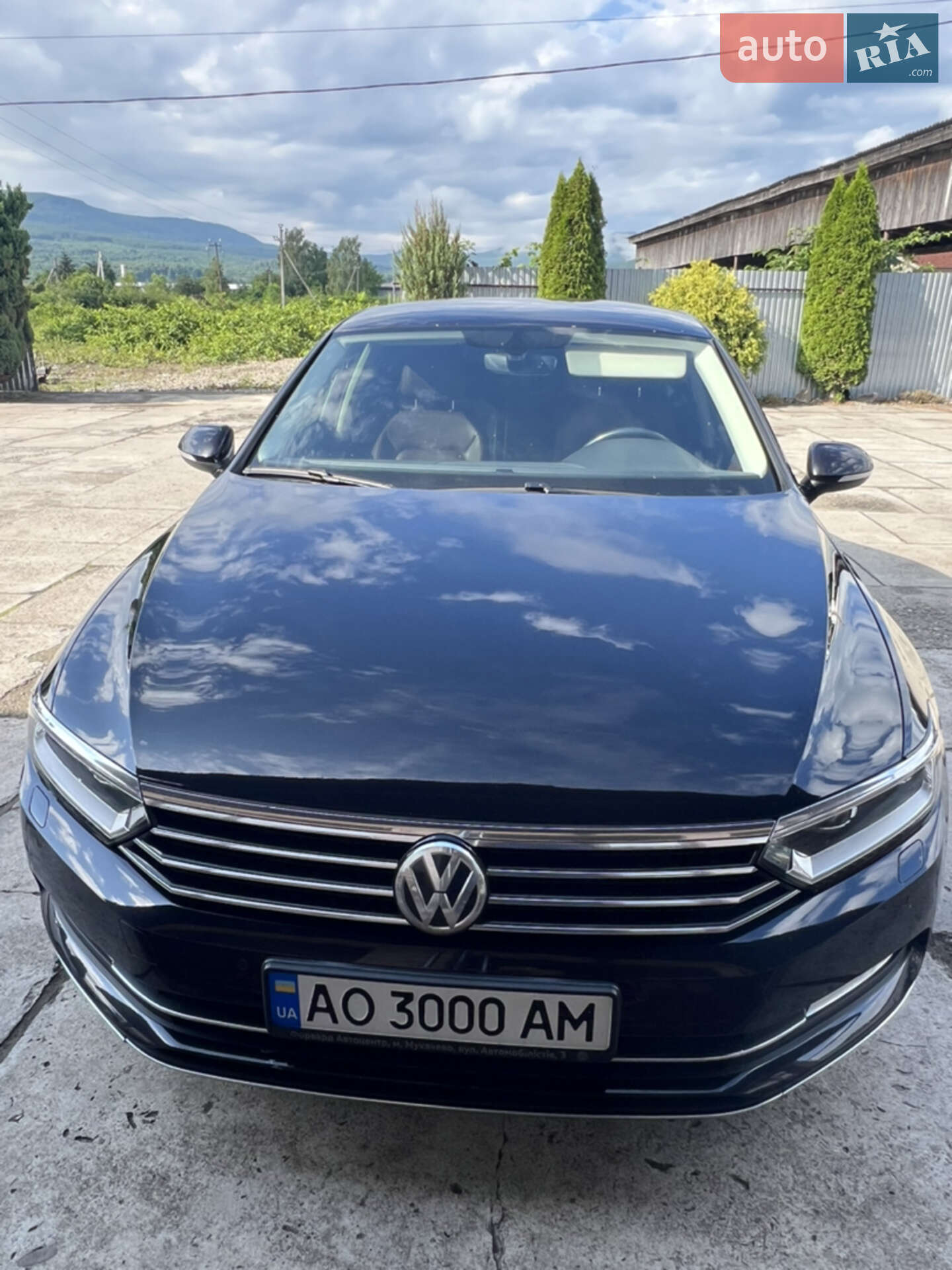 Volkswagen Passat 2018 VIN WVWZZZ3CZJE121423 фото оголошення 2 з 17