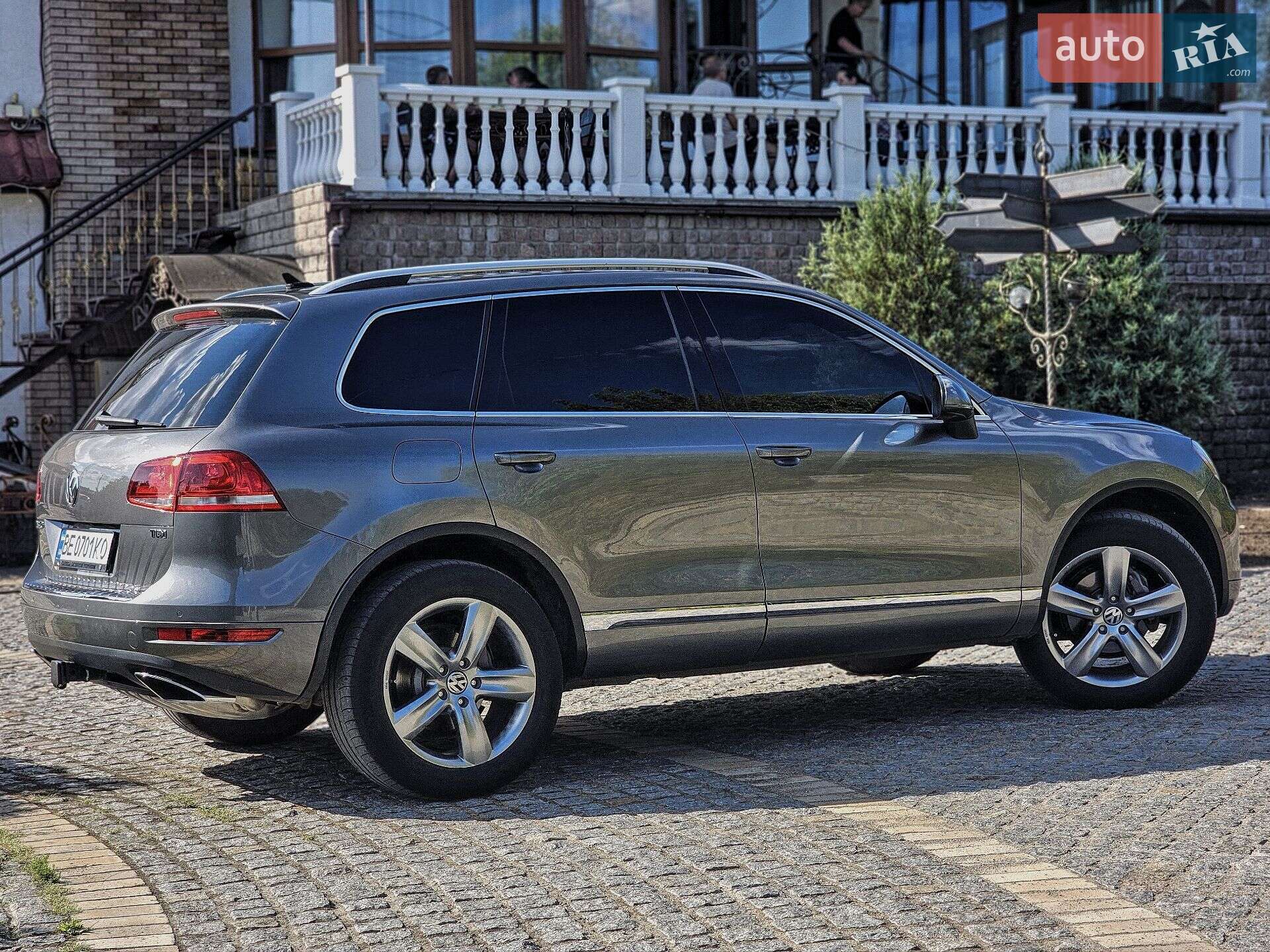 Volkswagen Touareg 2011 VIN WVGFK9BP5CD002595 фото оголошення 6 з 36