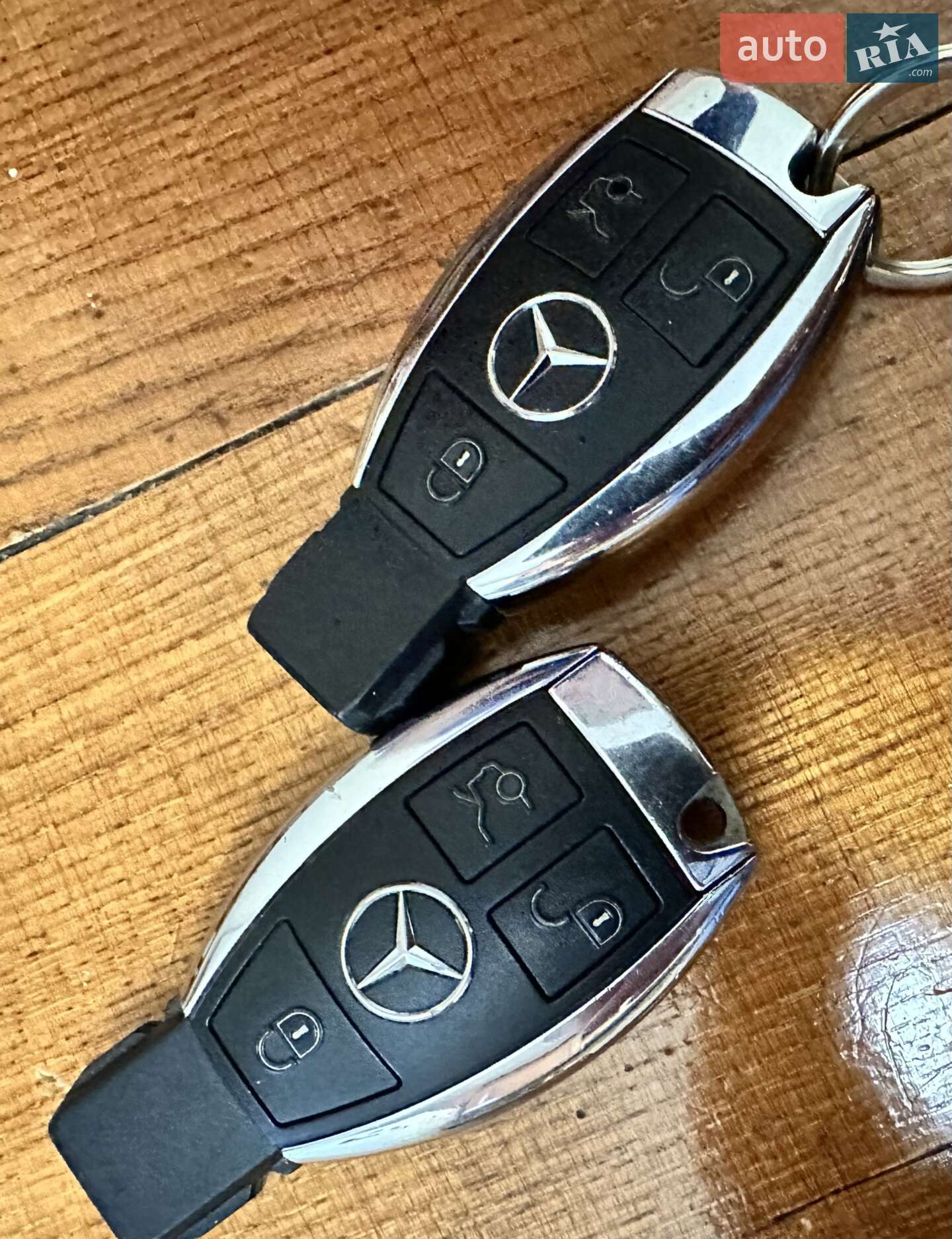 Mercedes-Benz C-Class 2014 VIN WDD2050041F017752 фото оголошення 2 з 29