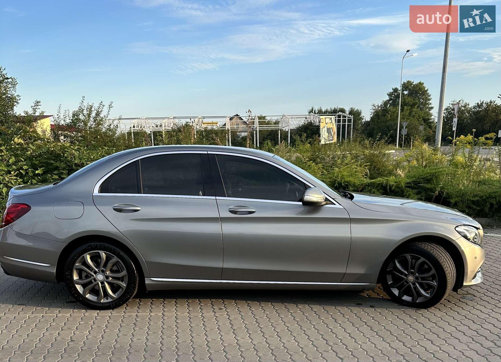 Mercedes-Benz C-Class 2014 VIN WDD2050041F017752 фото оголошення 22 з 29