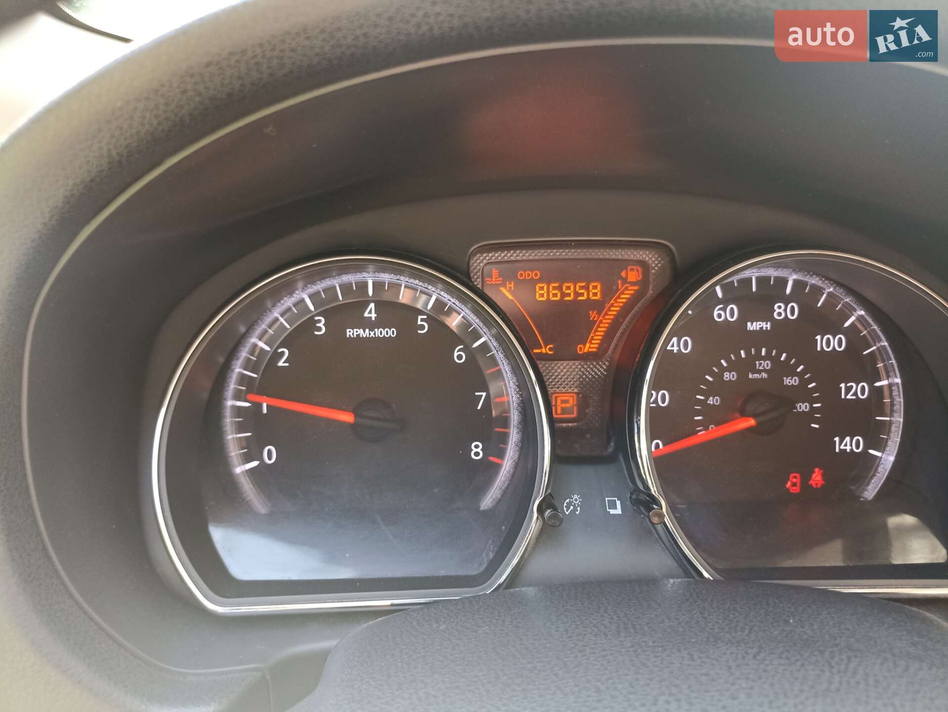 Nissan Versa 2013 VIN 3N1CE2CP1EL368378 фото оголошення 6 з 29