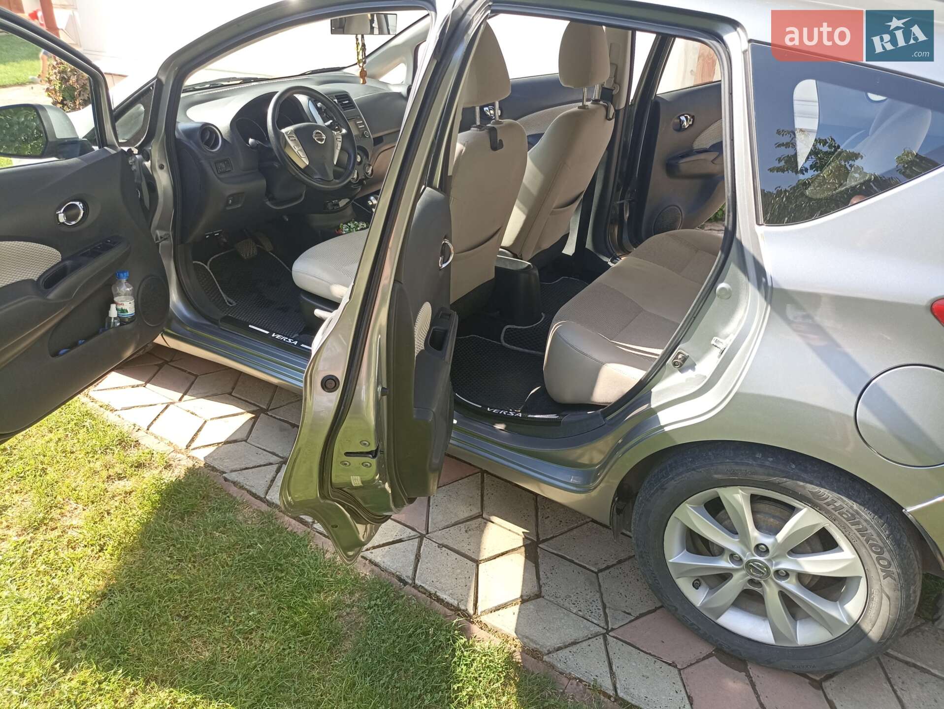 Nissan Versa 2013 VIN 3N1CE2CP1EL368378 фото оголошення 4 з 29
