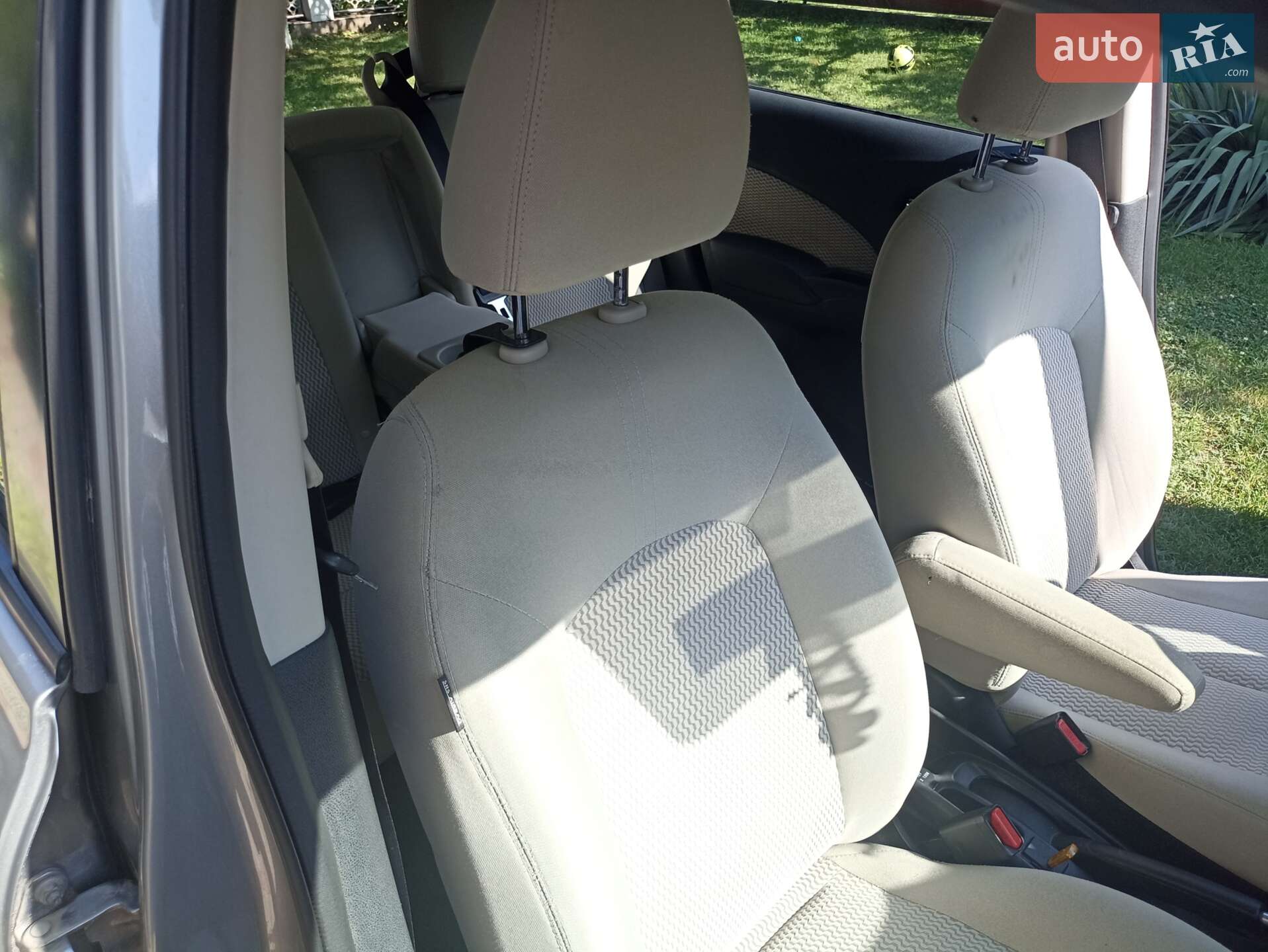 Nissan Versa 2013 VIN 3N1CE2CP1EL368378 фото оголошення 5 з 29