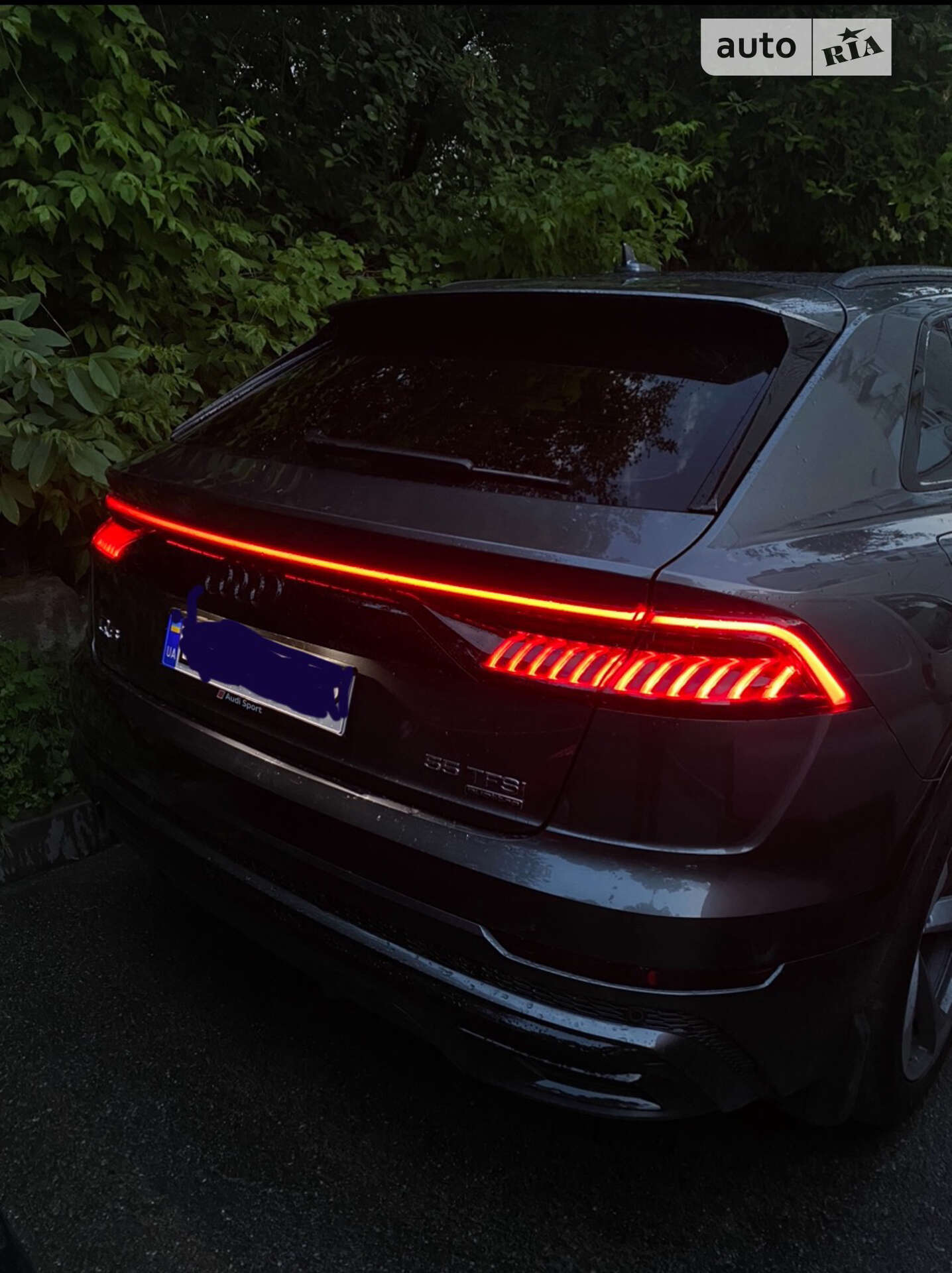 Audi Q8 2018 VIN WAUZZZF18KD005604 фото оголошення 19 з 24