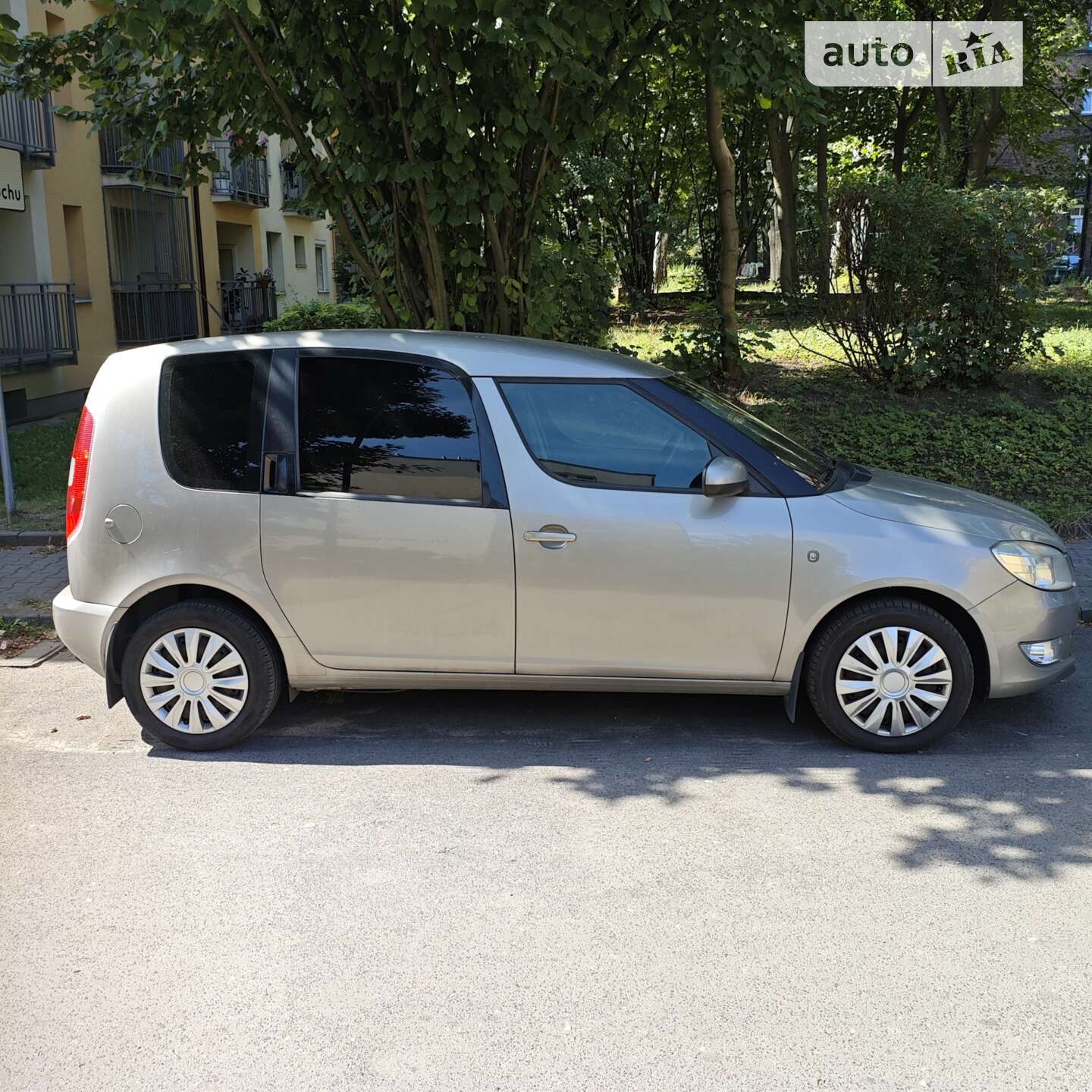 Skoda Roomster 2010 VIN TMBNH45J2BB600078 фото оголошення 6 з 52
