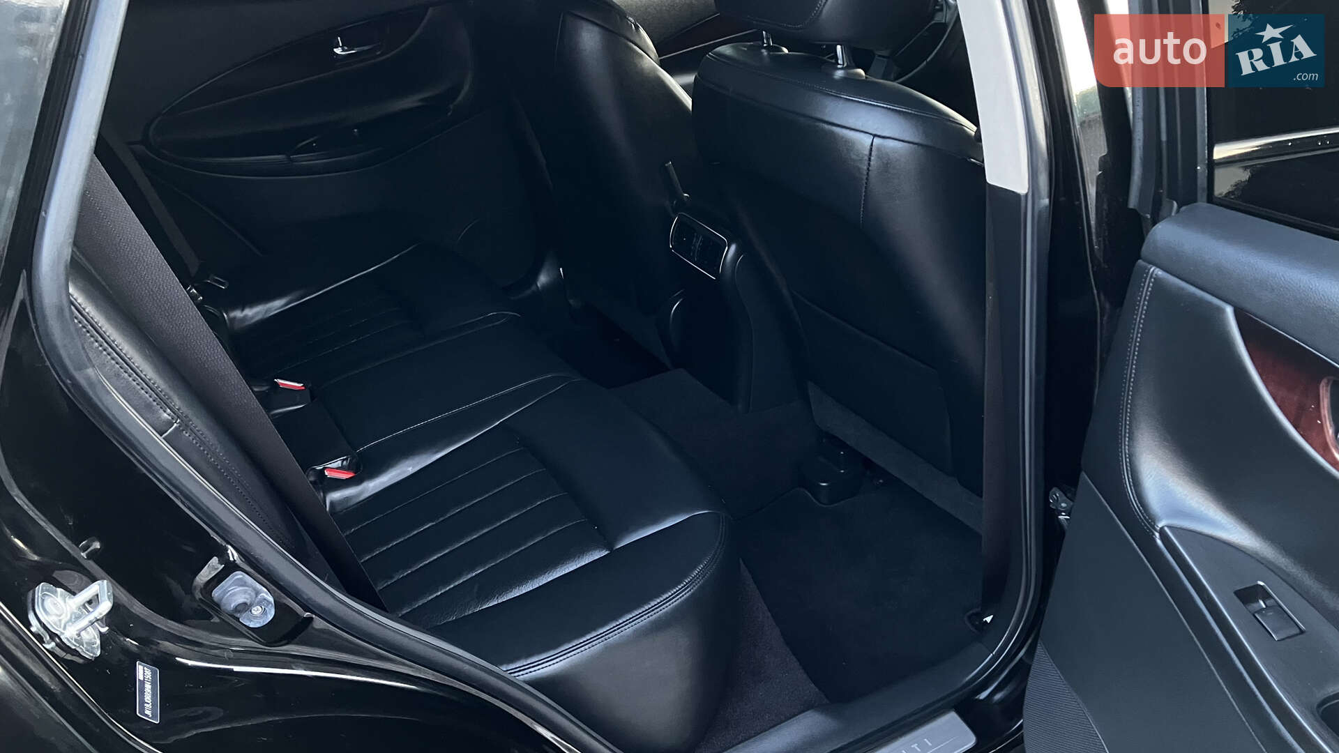 Infiniti QX50 2017 VIN JN1BJ0RR9HM415087 фото оголошення 16 з 36