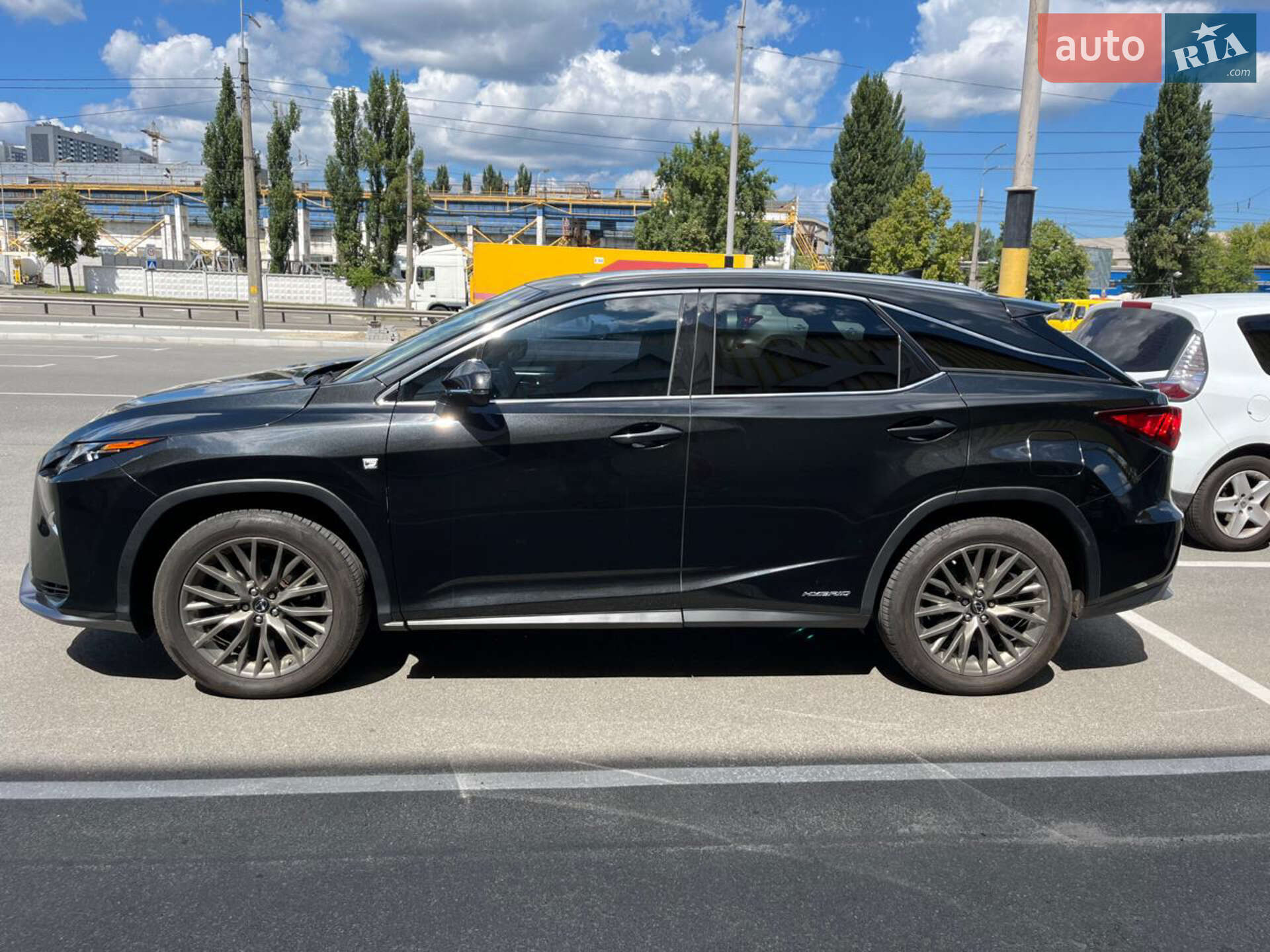 Lexus RX 2019 VIN 2T2BGMCA5KC039591 фото оголошення 8 з 34