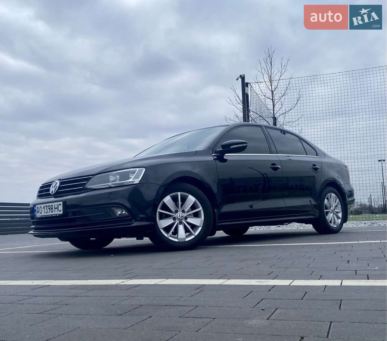 Volkswagen Jetta 2016 VIN WVWZZZ16ZGM009620 фото оголошення 3 з 23