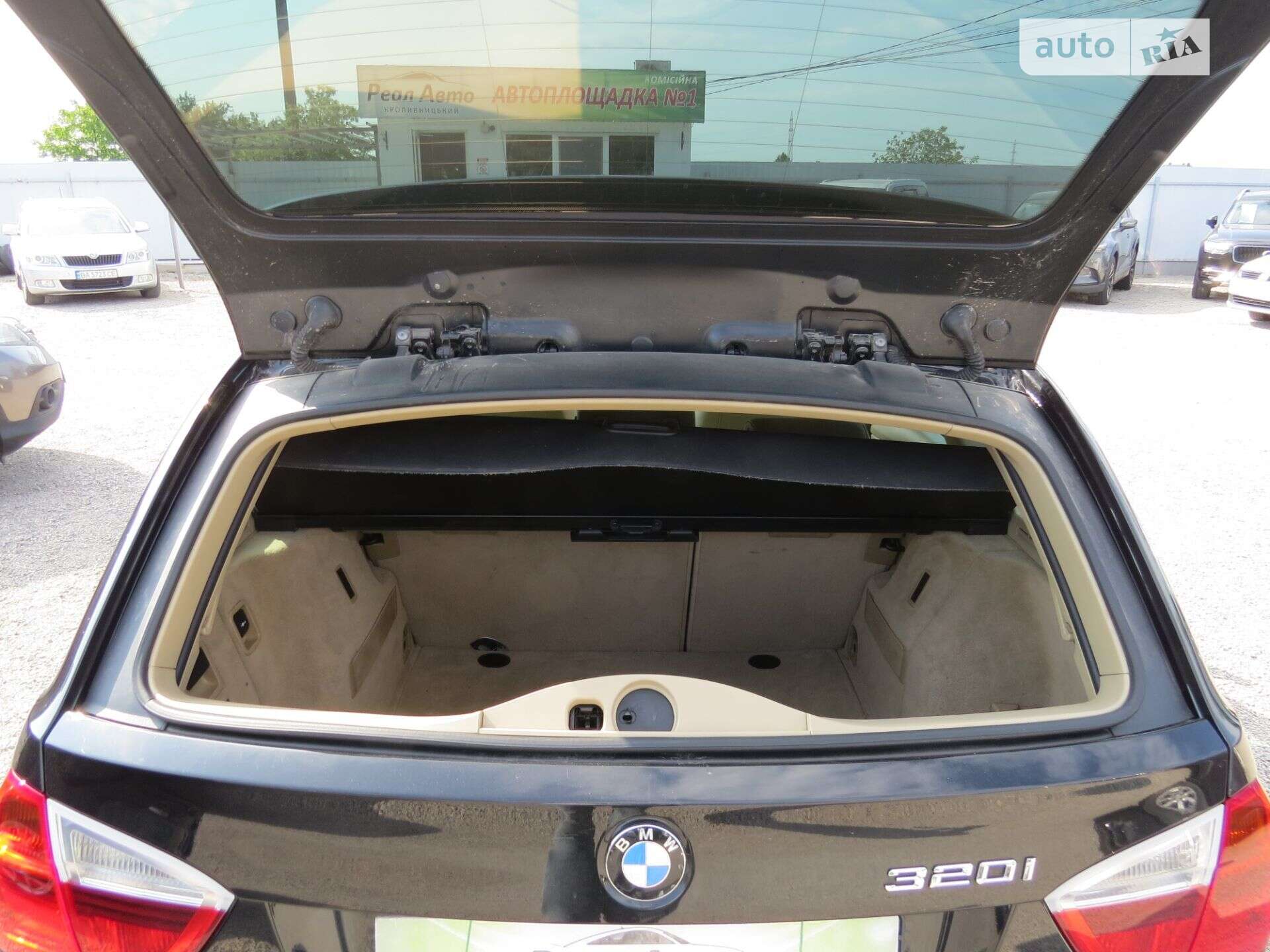 BMW 3 Series 2007 VIN WBAVR91050A100777 фото оголошення 20 з 20