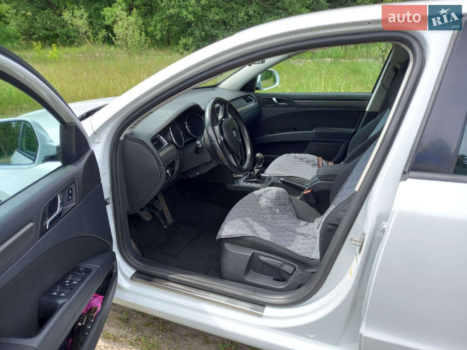 Skoda Superb 2015 VIN TMBAE73T0F9037445 фото оголошення 7 з 29