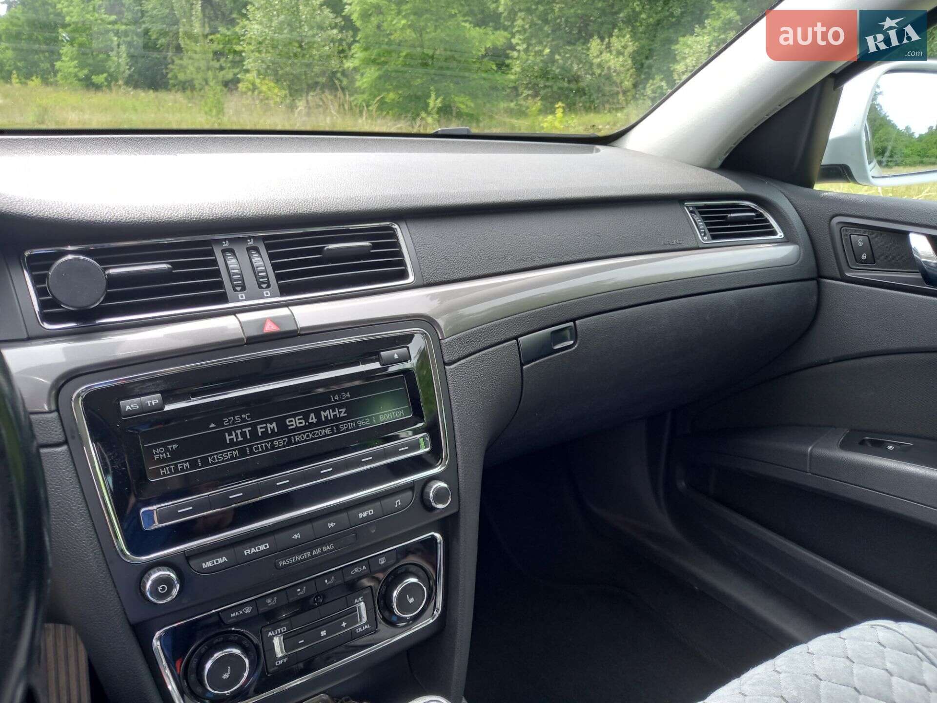 Skoda Superb 2015 VIN TMBAE73T0F9037445 фото оголошення 9 з 29