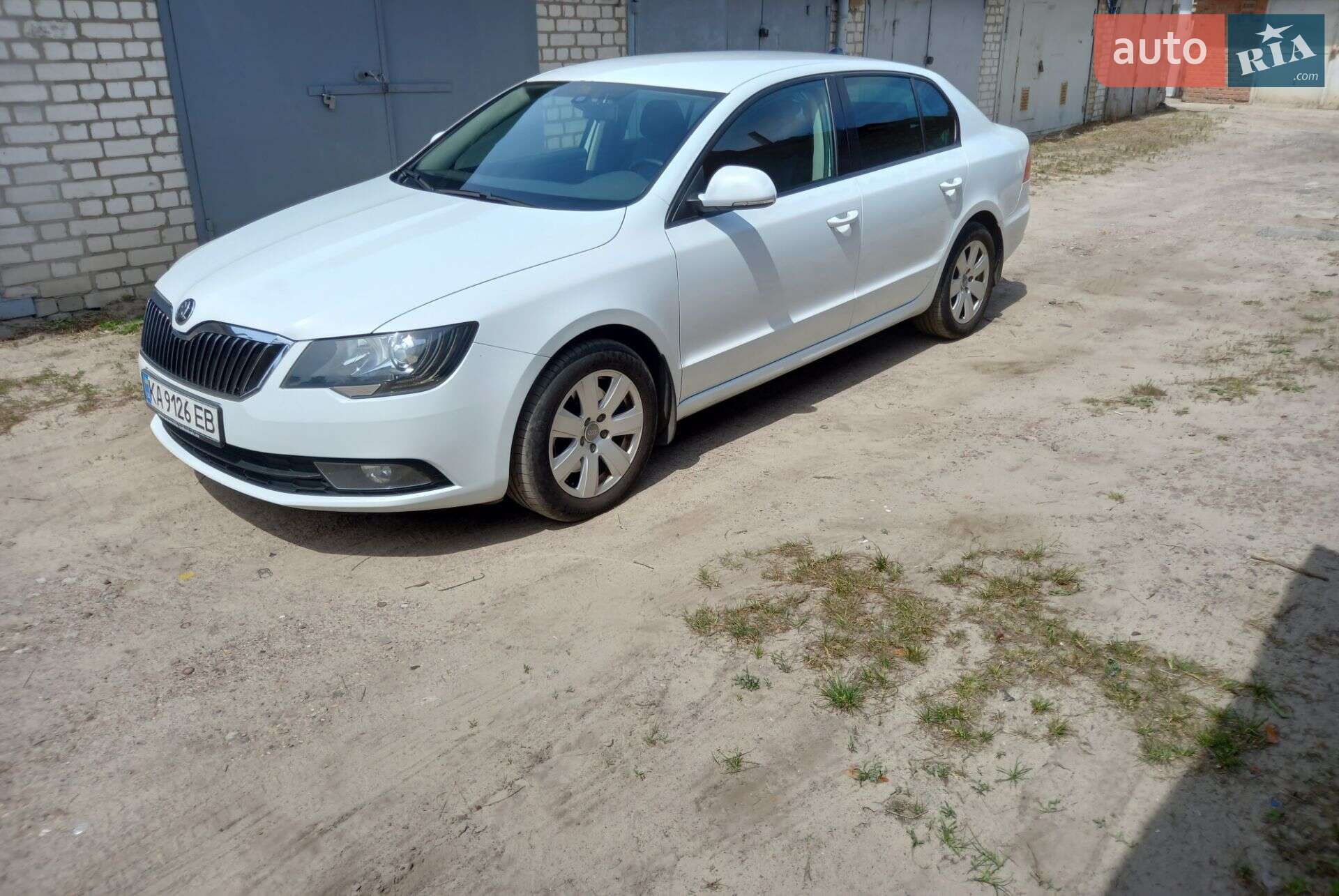 Skoda Superb 2015 VIN TMBAE73T0F9037445 фото оголошення 18 з 29