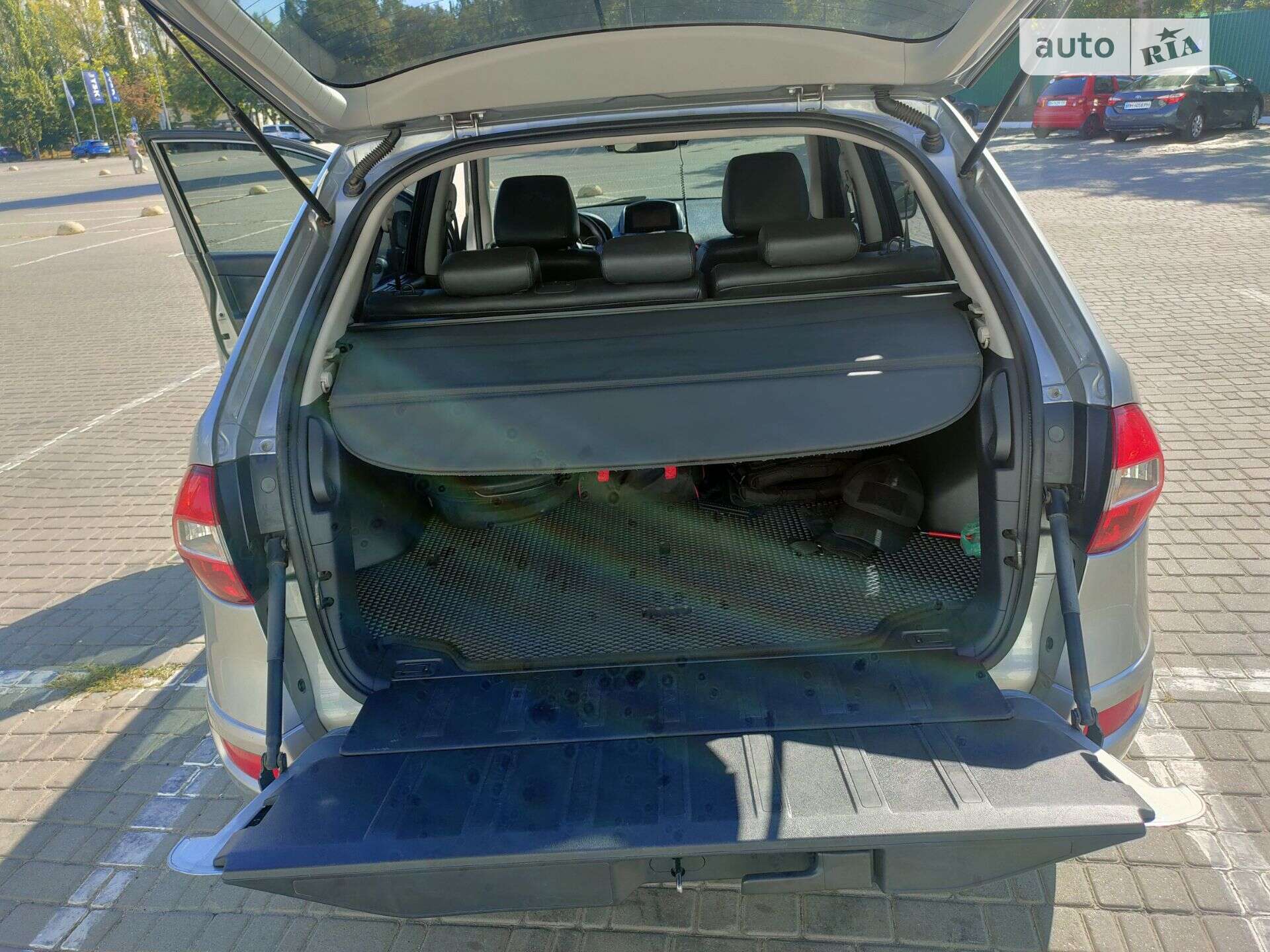 Renault Koleos 2008 VIN VF1VY0C0VUC284900 фото оголошення 9 з 11