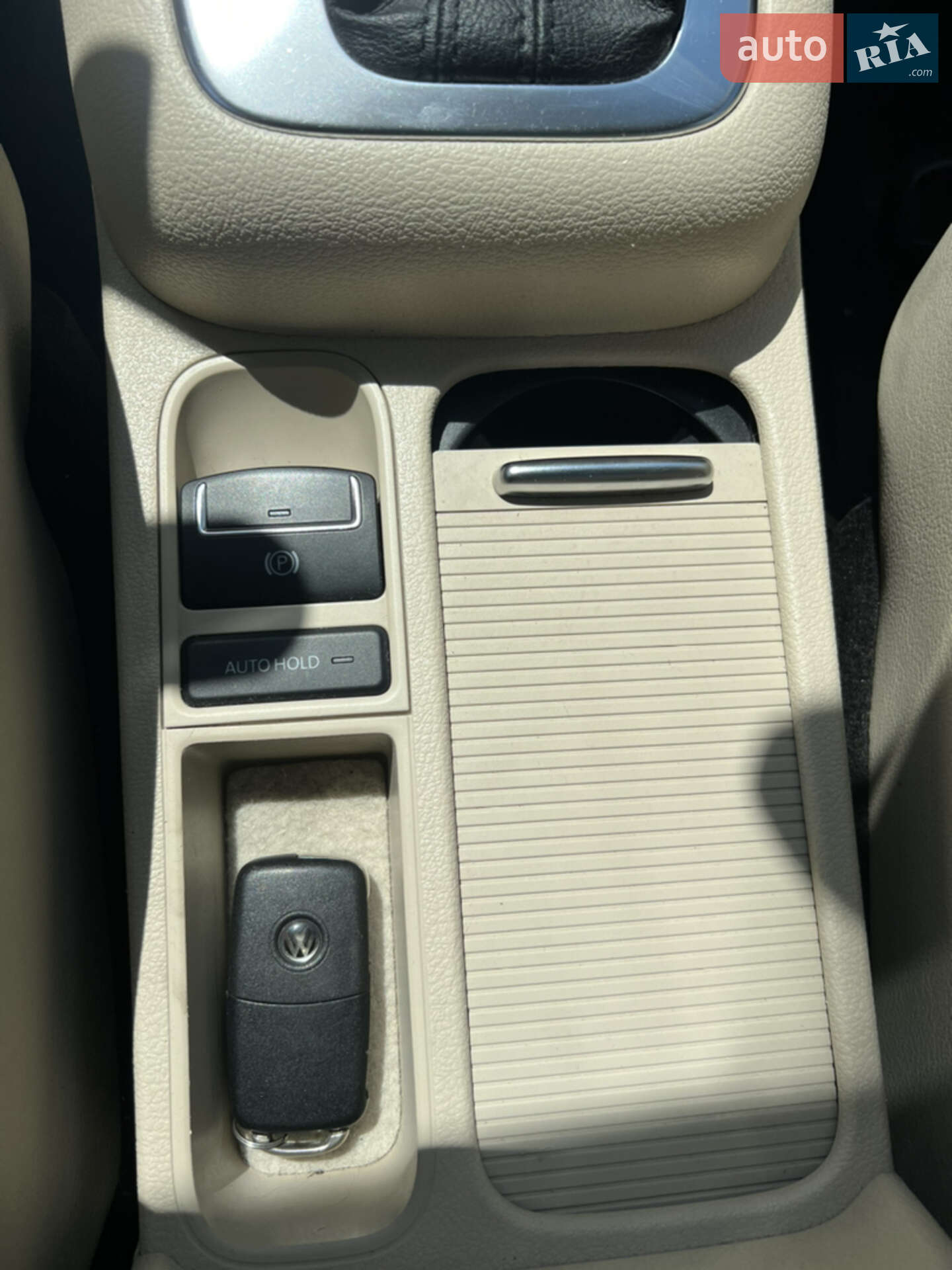Volkswagen Tiguan 2011 VIN WVGZZZ5NZCW027160 фото оголошення 11 з 30