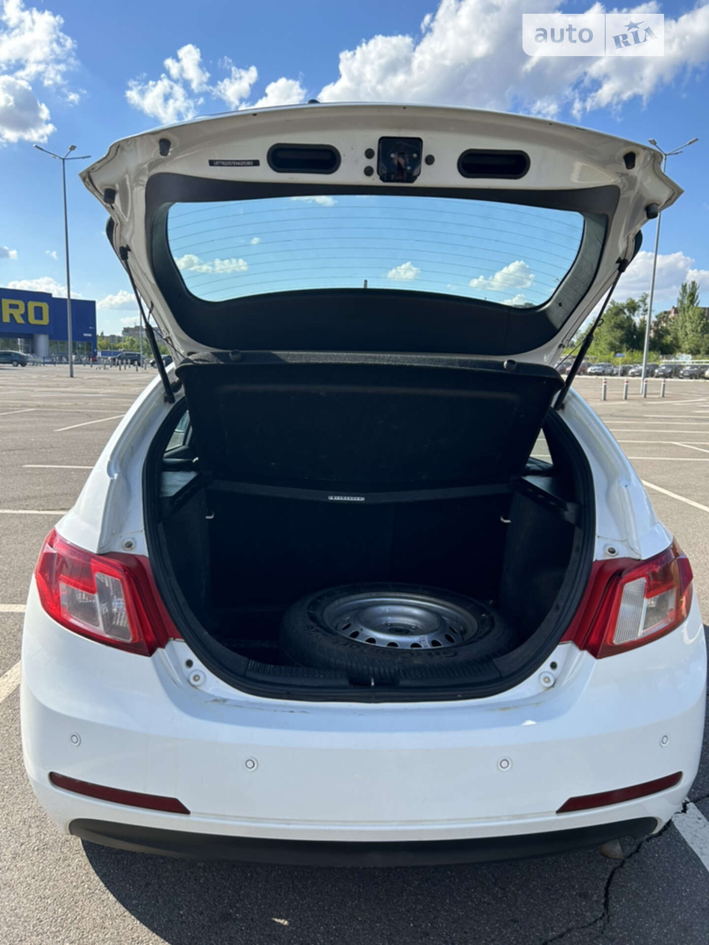 Geely Emgrand 7 (EC7) 2014 VIN L6T7622S7EN025383 фото оголошення 7 з 10