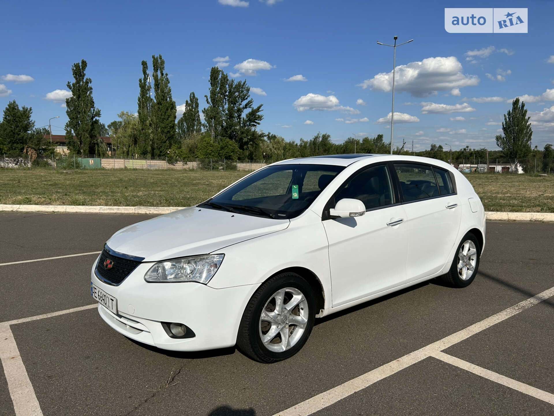 Geely Emgrand 7 (EC7) 2014 VIN L6T7622S7EN025383 фото оголошення 4 з 10