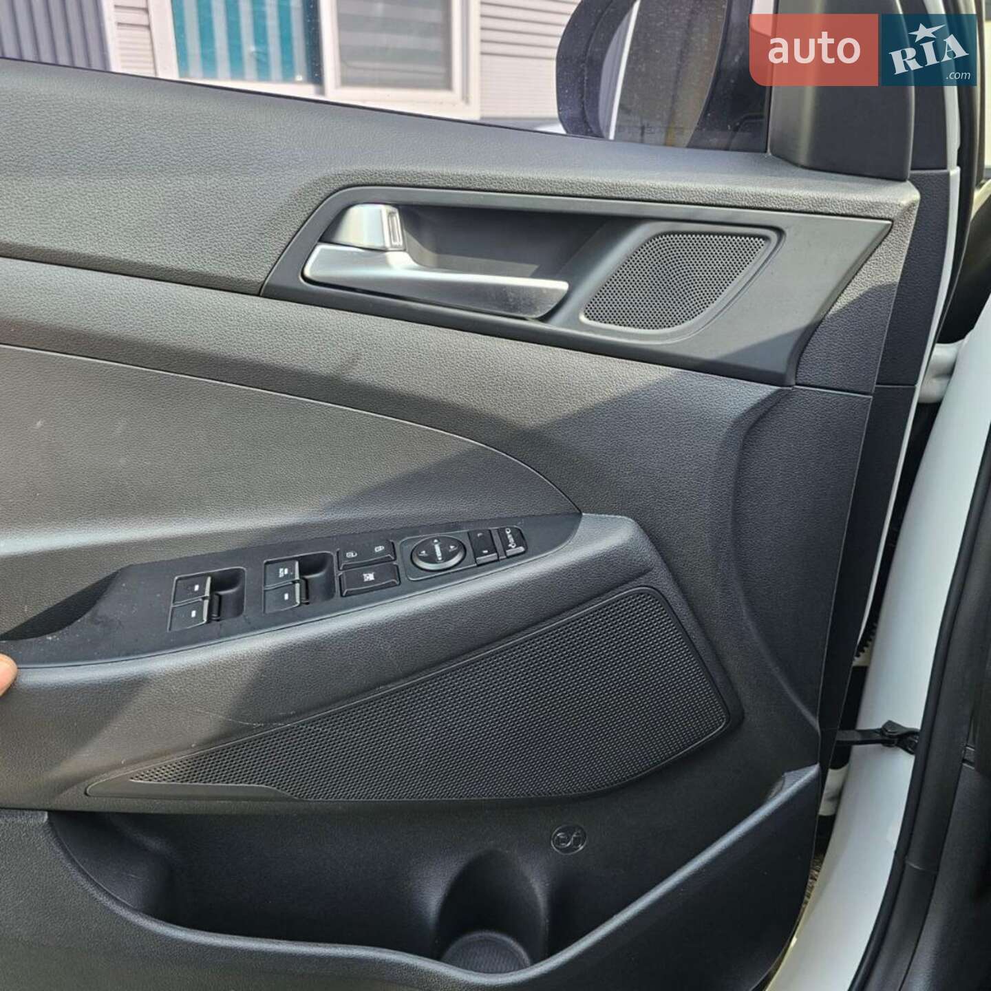 Hyundai Tucson 2015 VIN KMHJ381ABGU104625 фото оголошення 7 з 12