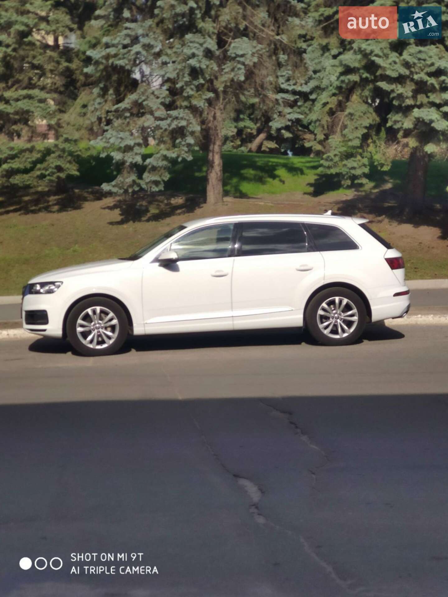 Audi Q7 2017 VIN WAUZZZ4M8HD040844 фото оголошення 5 з 13