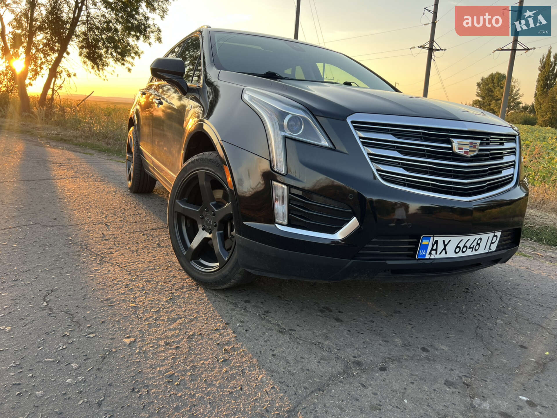 Cadillac XT5 2018 VIN 1GYKNDRS0KZ113705 фото оголошення 19 з 42