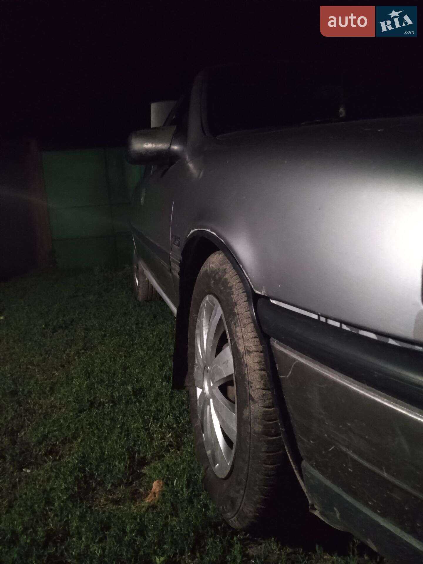 Opel Vectra 1989 VIN W0L000087L1003293 фото оголошення 2 з 11