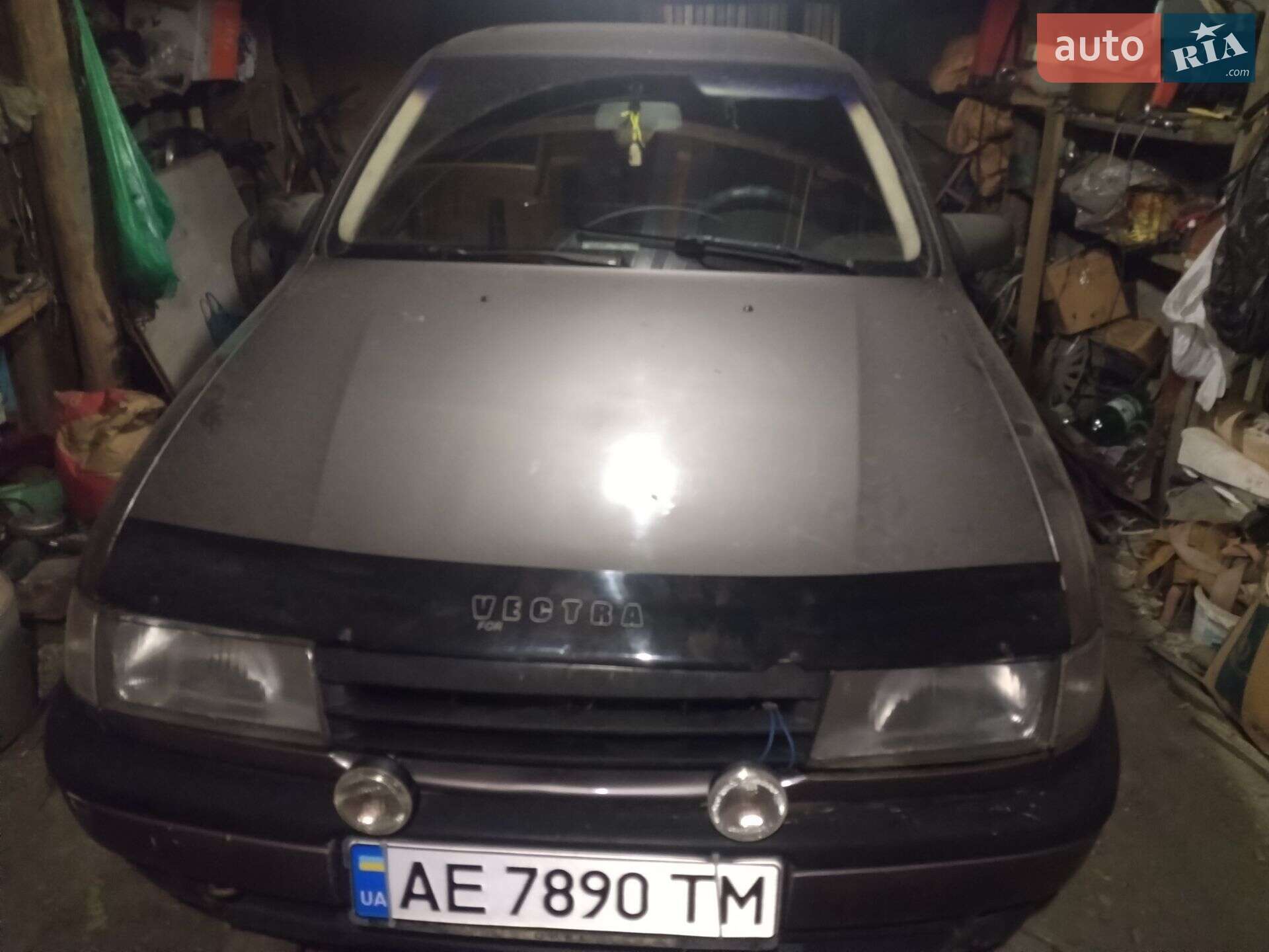 Opel Vectra 1989 VIN W0L000087L1003293 фото оголошення 10 з 11